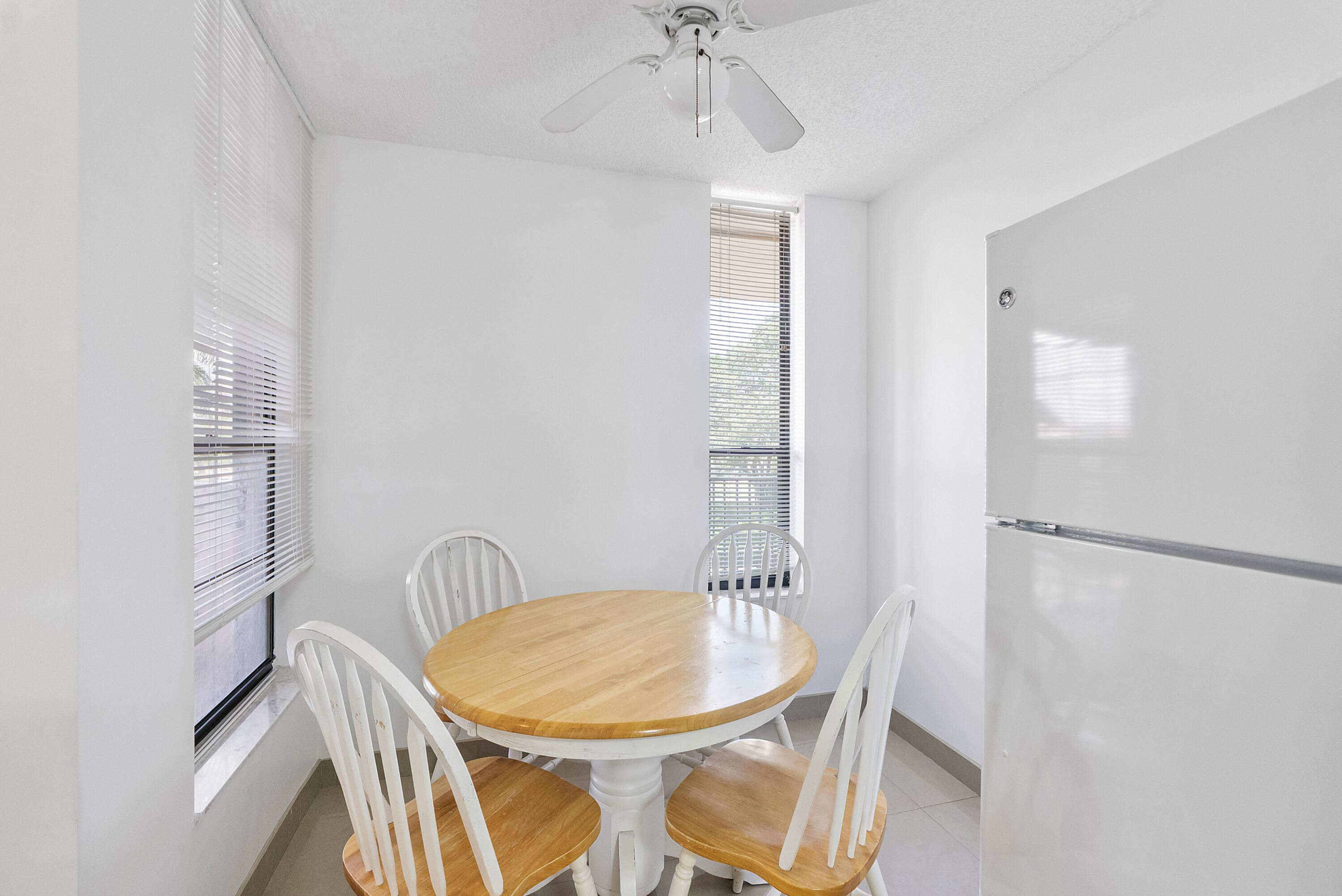 5828 CORAL LAKE #304, Margate FL 33063