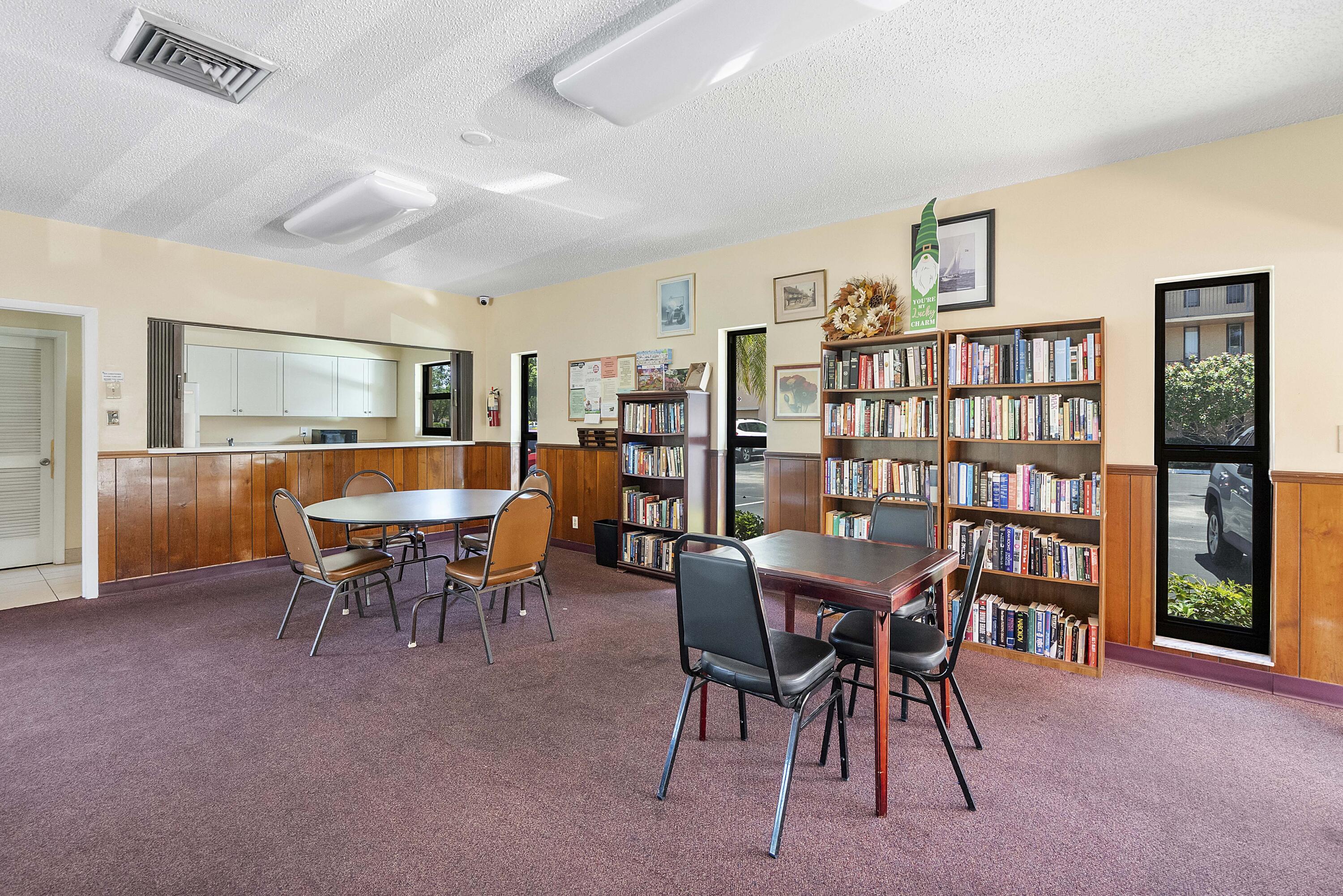 5828 CORAL LAKE #304, Margate FL 33063