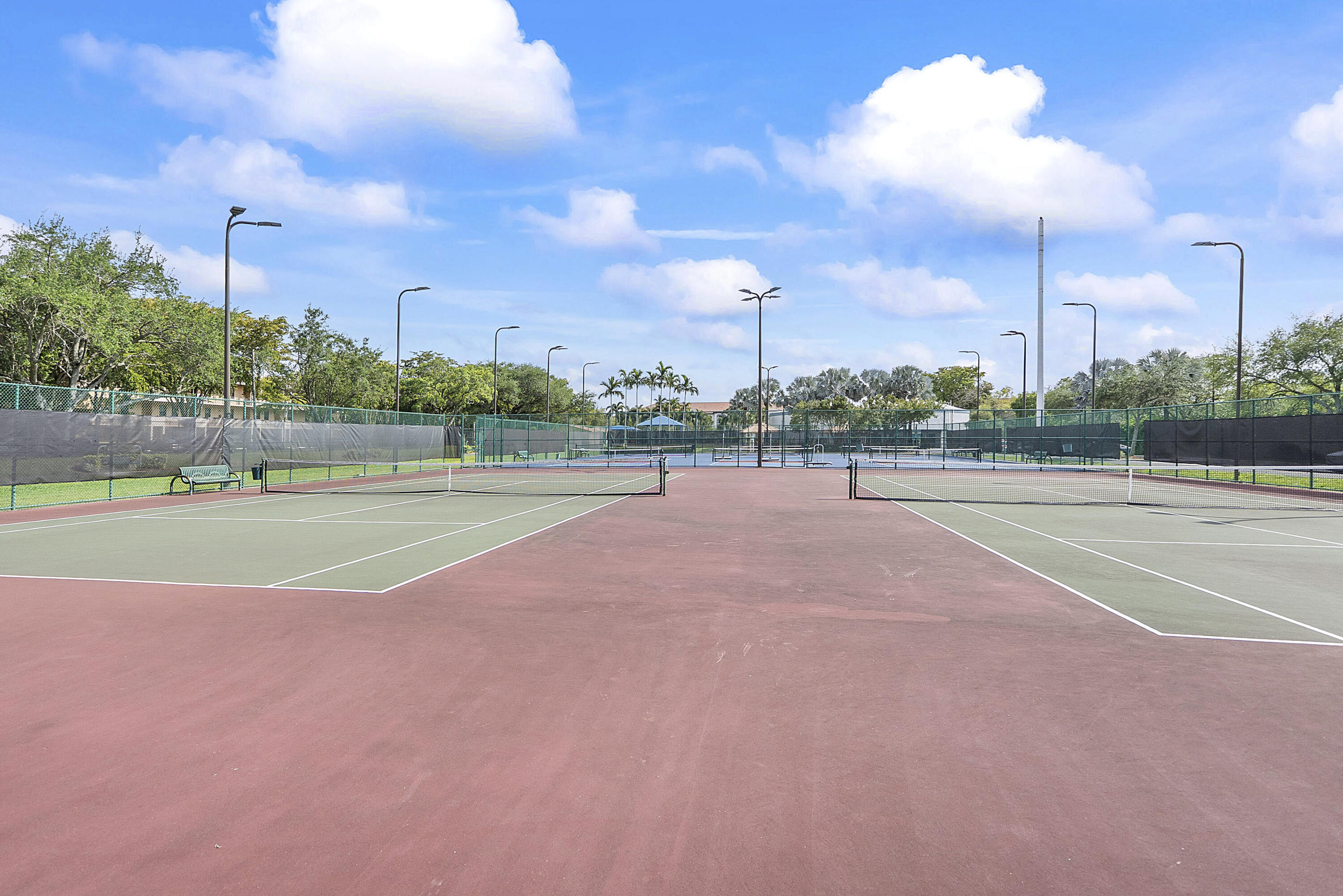 5828 CORAL LAKE #304, Margate FL 33063