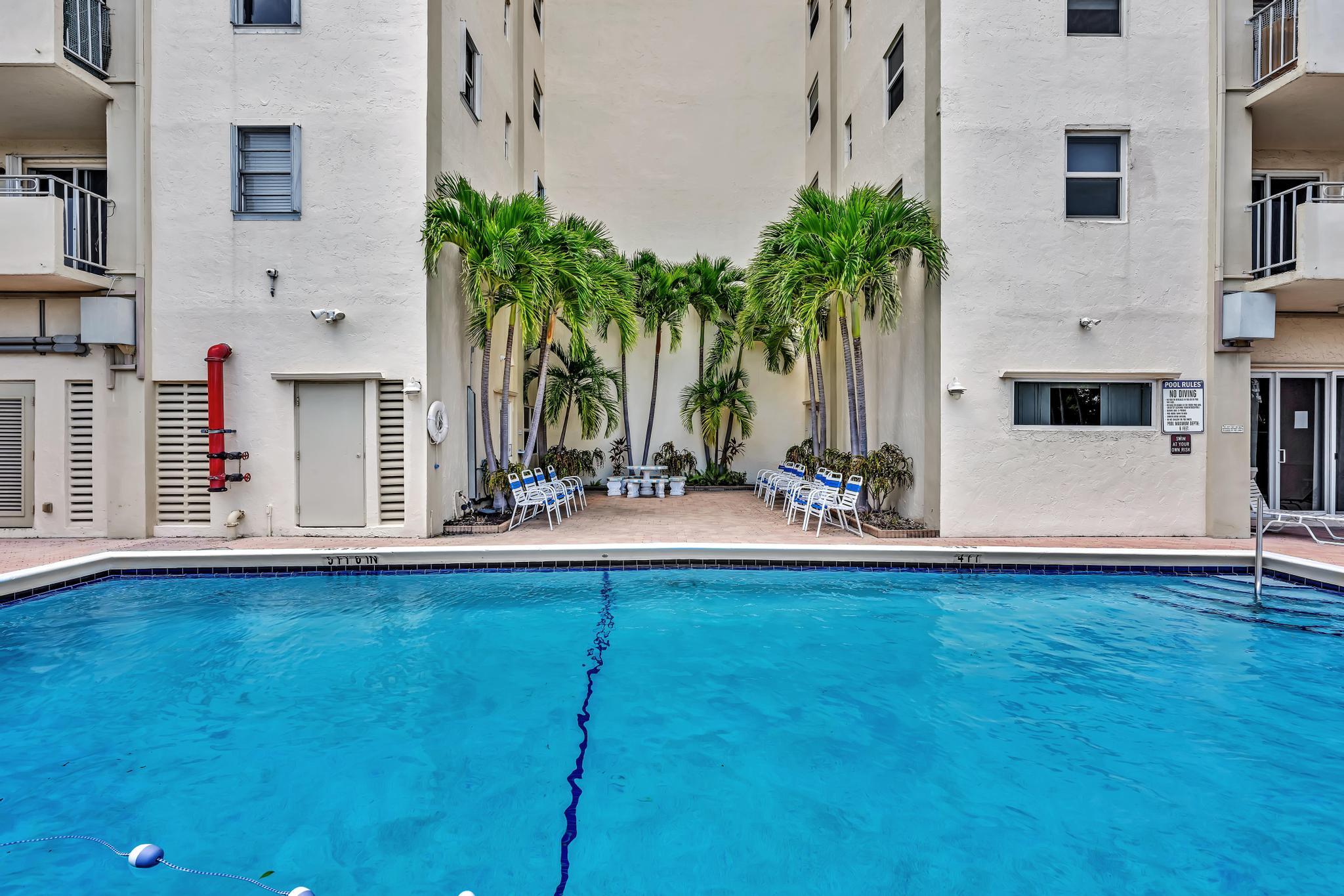900 NE 18TH #803, Fort Lauderdale FL 33304
