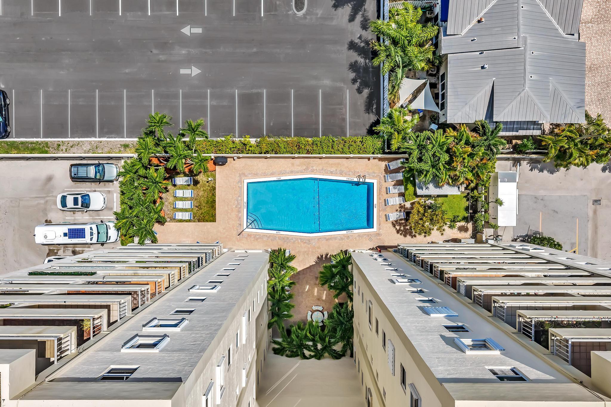 900 NE 18TH #803, Fort Lauderdale FL 33304
