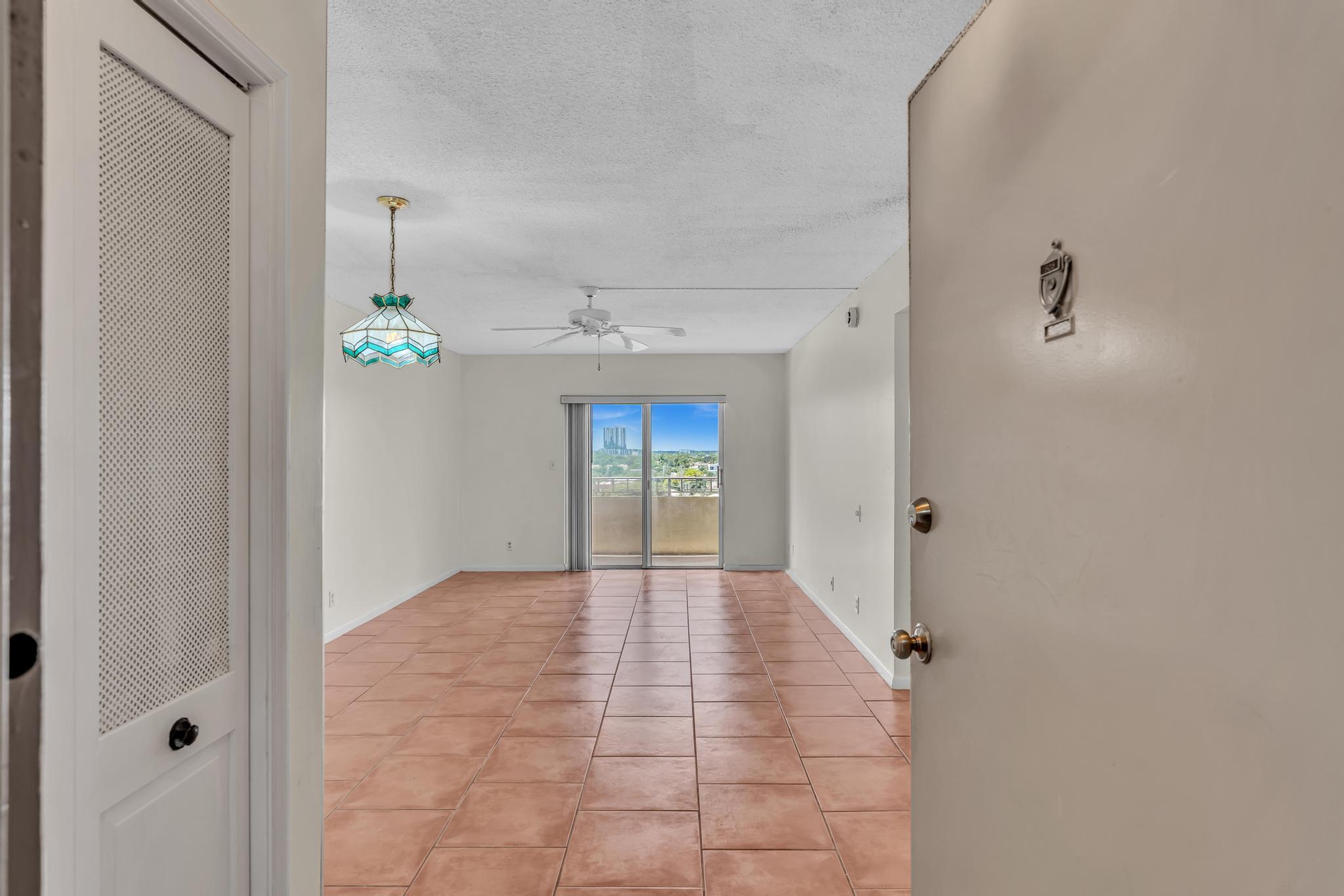 900 NE 18TH #803, Fort Lauderdale FL 33304