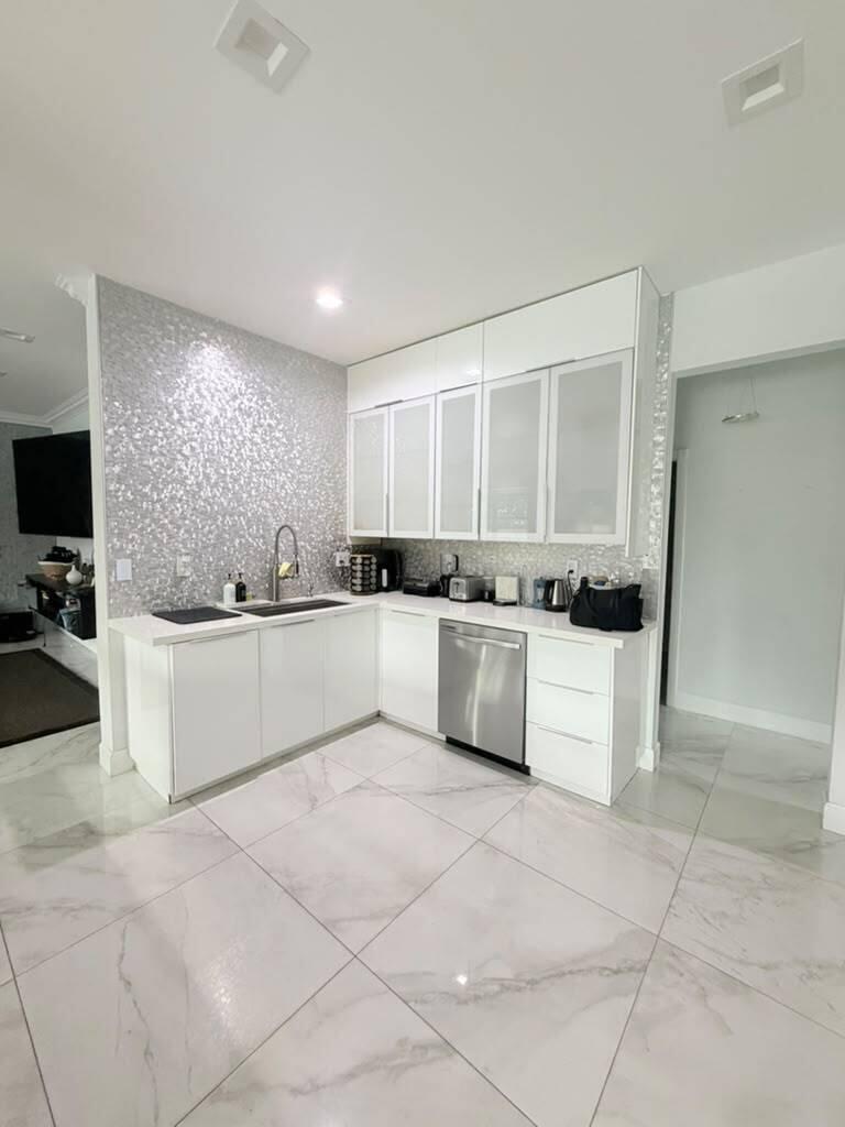 4251 E SENECA, Weston FL 33332