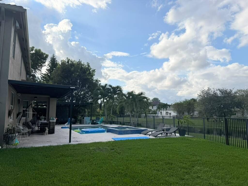 4251 E SENECA, Weston FL 33332