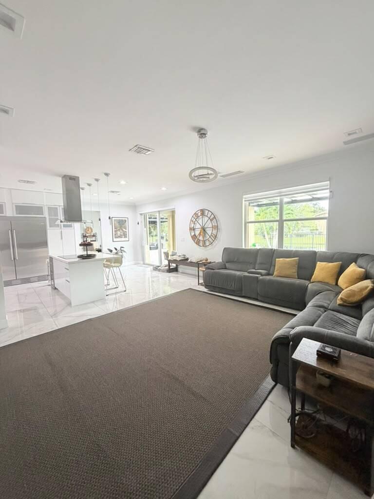 4251 E SENECA, Weston FL 33332