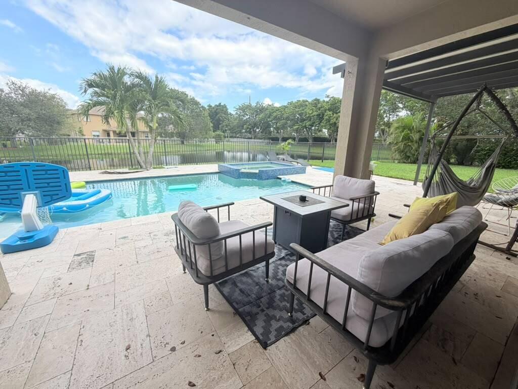 4251 E SENECA, Weston FL 33332