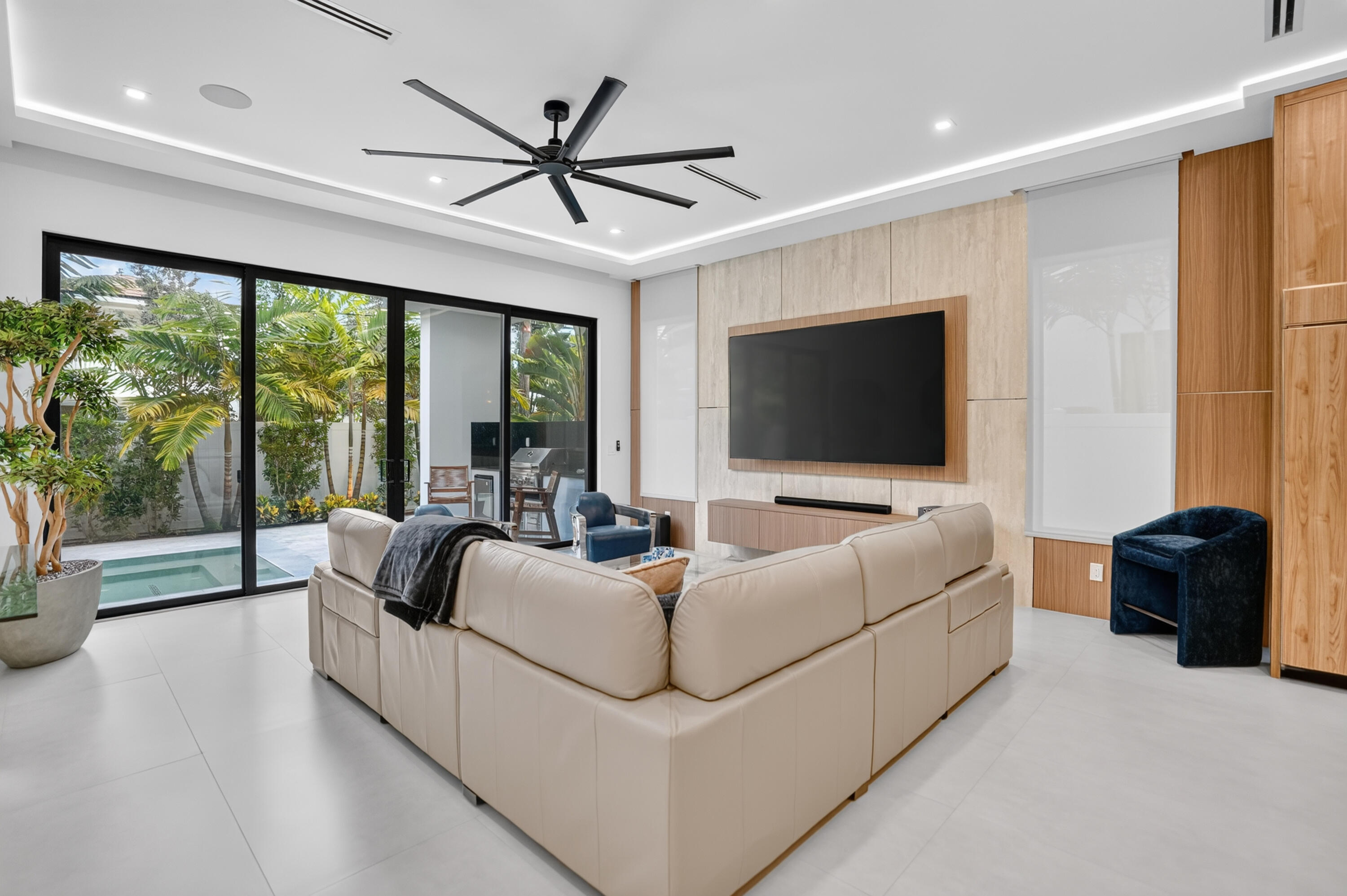 237 NE 11th, Delray Beach FL 33444