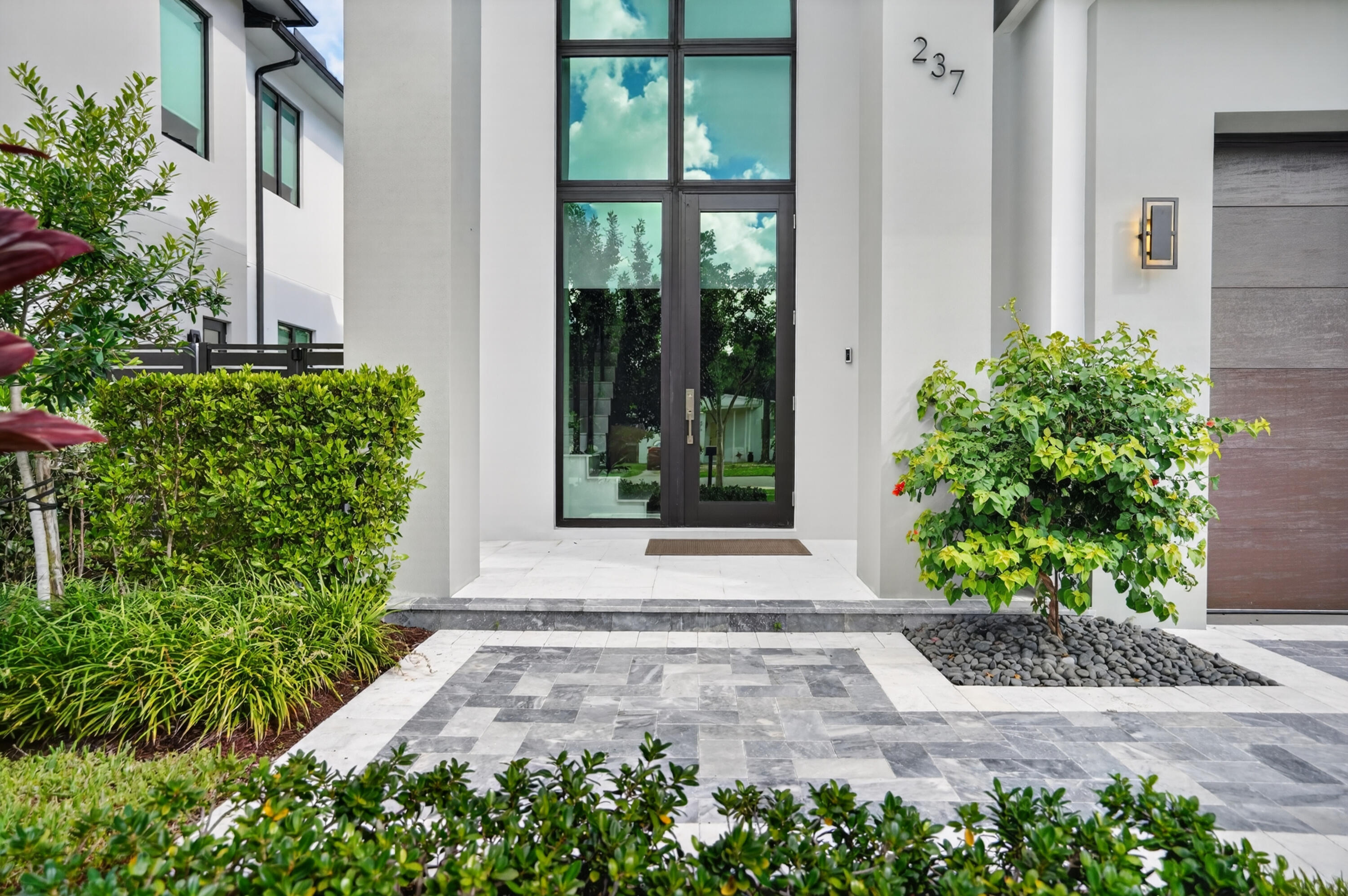 237 NE 11th, Delray Beach FL 33444
