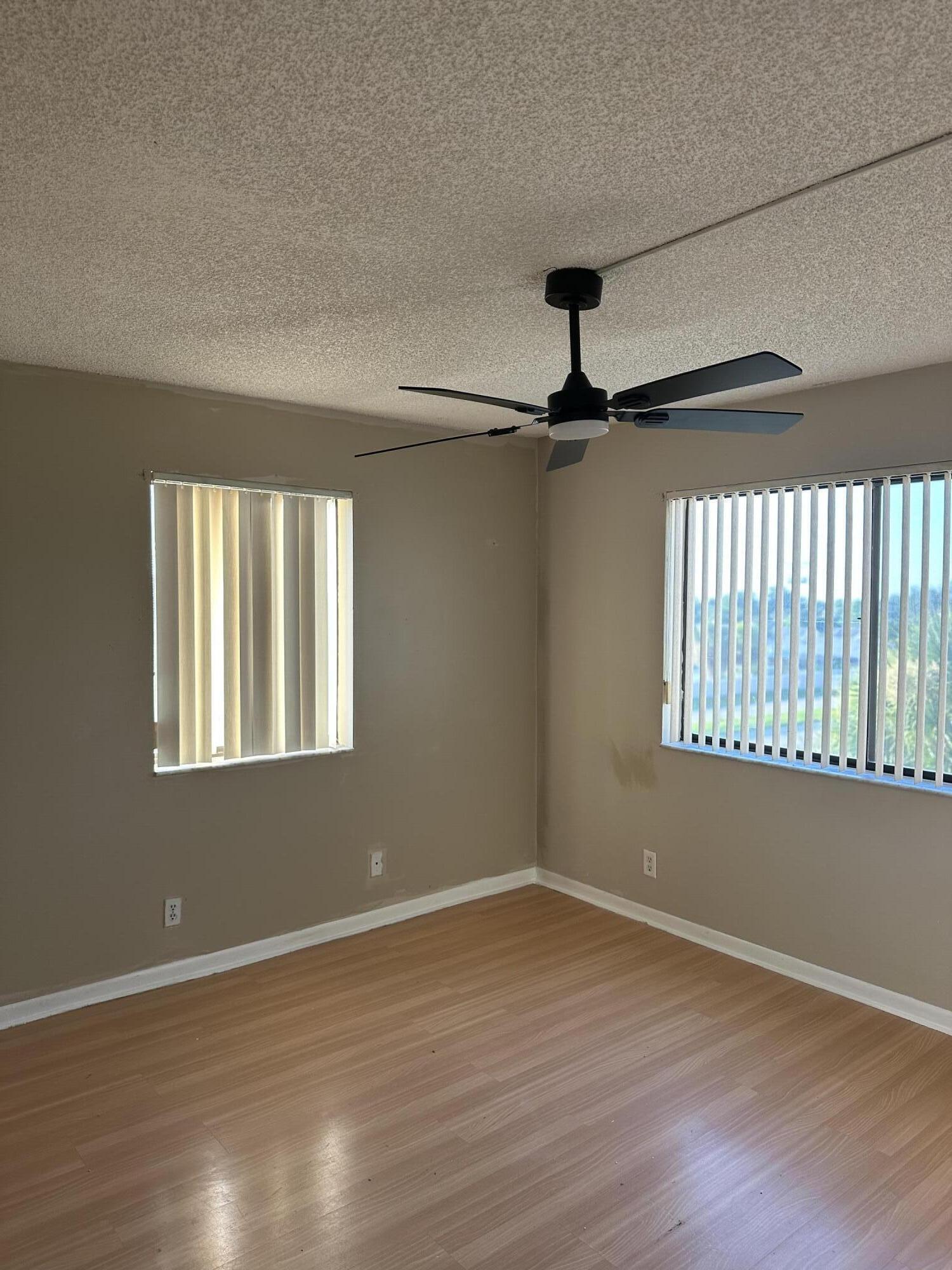 8020 HAMPTON #410, North Lauderdale FL 33068