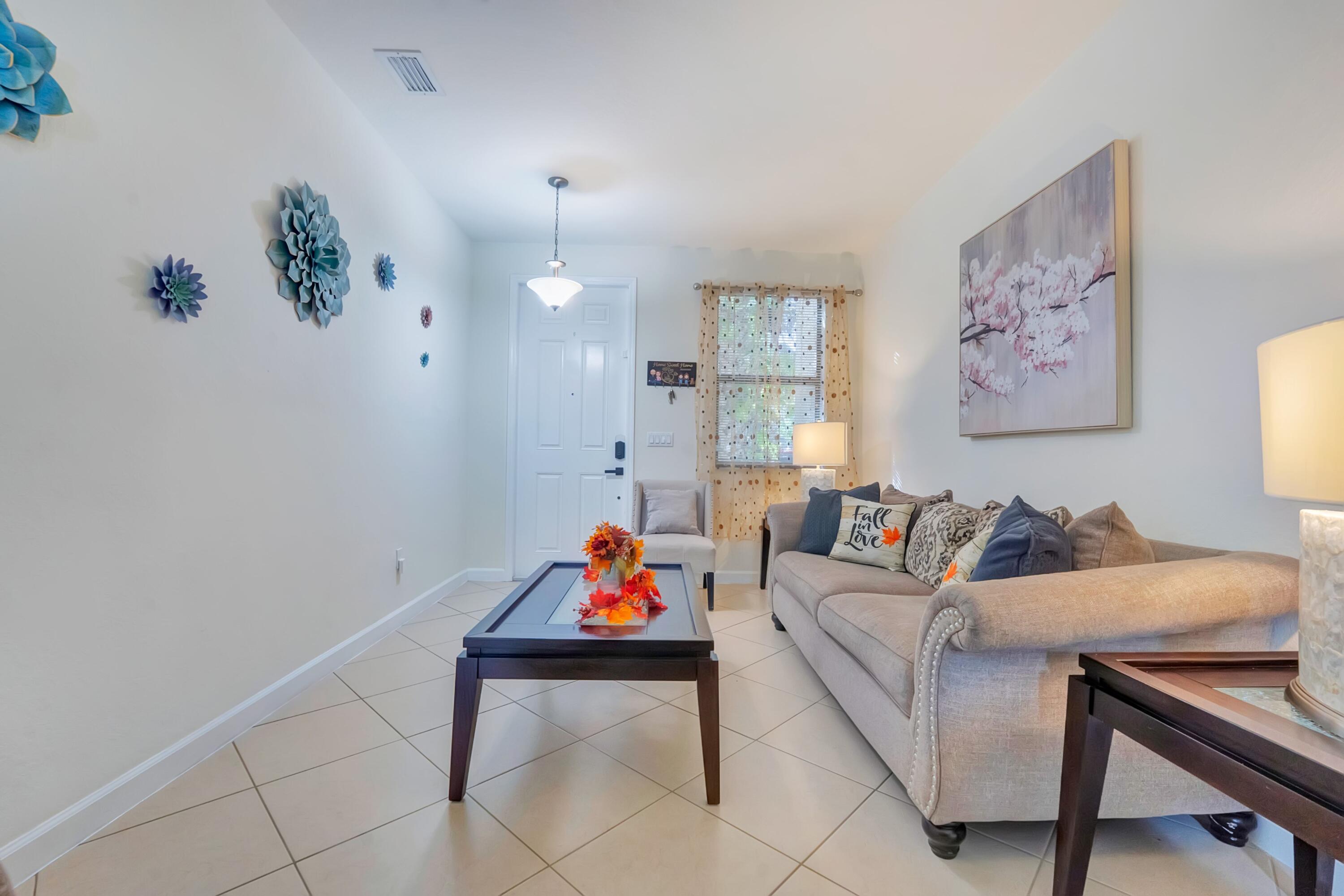 6946 NW HALTON PARK #1, Coconut Creek FL 33073