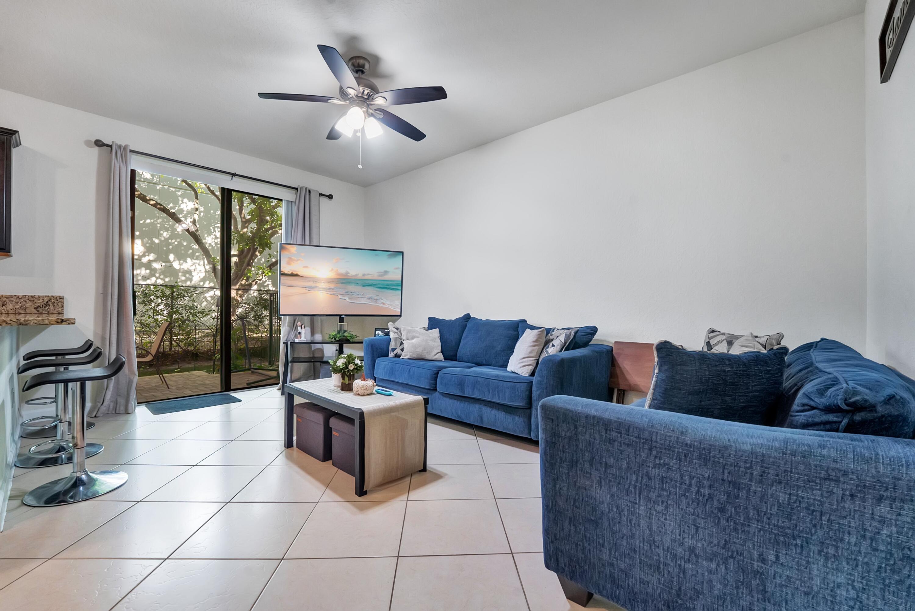 6946 NW HALTON PARK #1, Coconut Creek FL 33073
