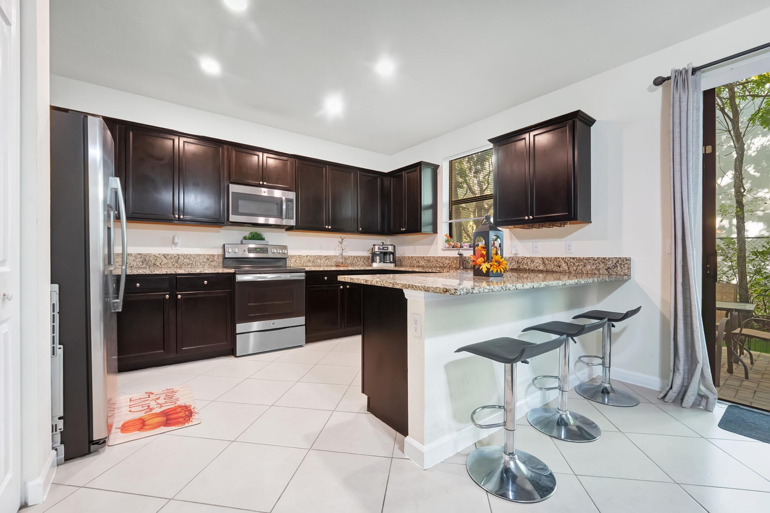 6946 NW HALTON PARK #1, Coconut Creek FL 33073