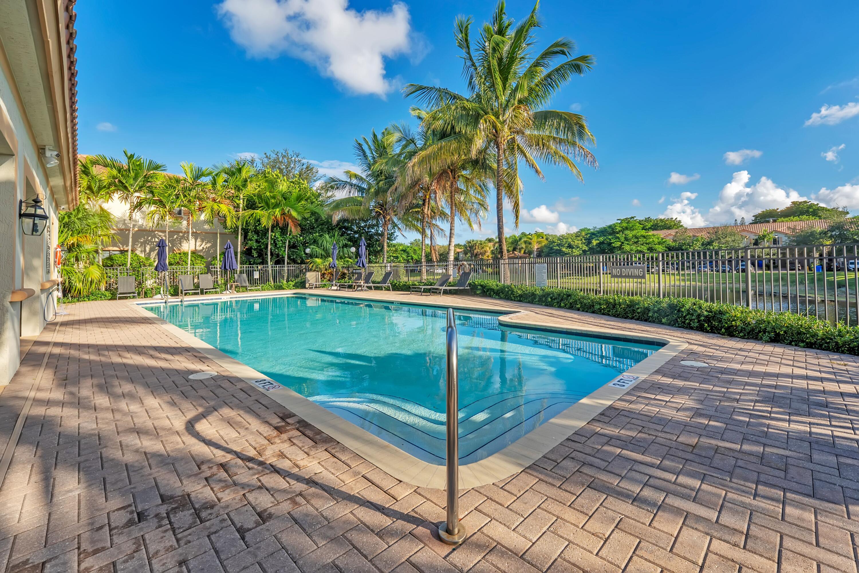 6946 NW HALTON PARK #1, Coconut Creek FL 33073