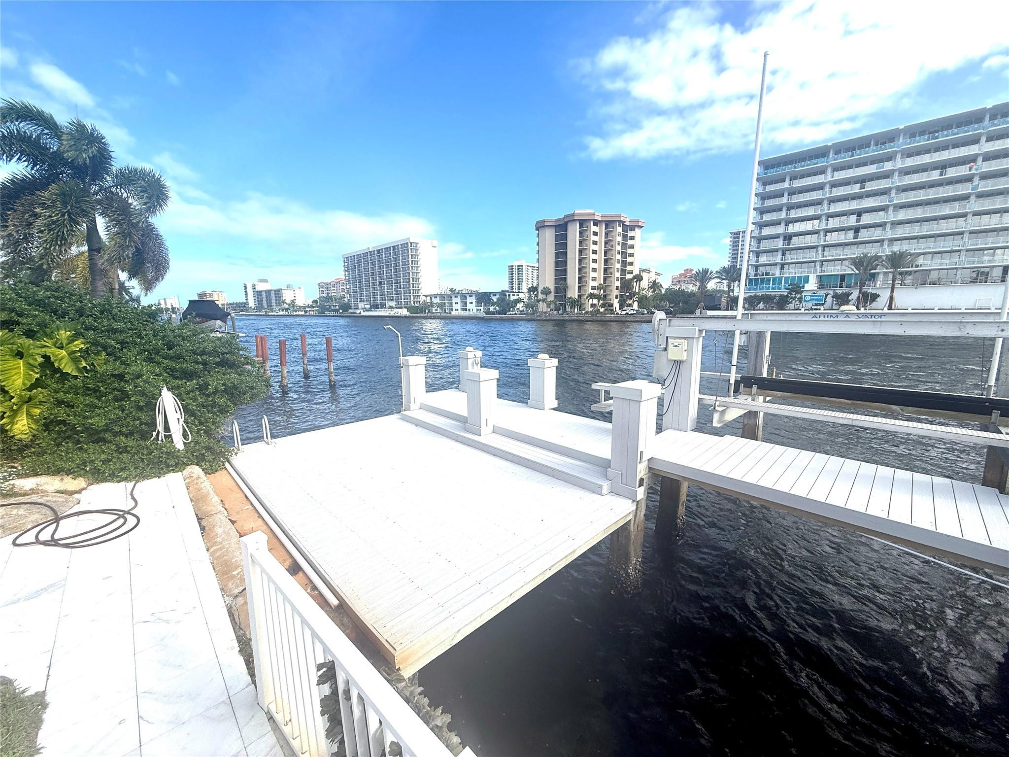 720 NE 28TH, Pompano Beach FL 33062