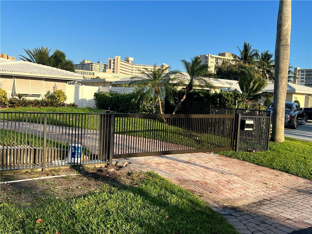 720 NE 28TH, Pompano Beach FL 33062