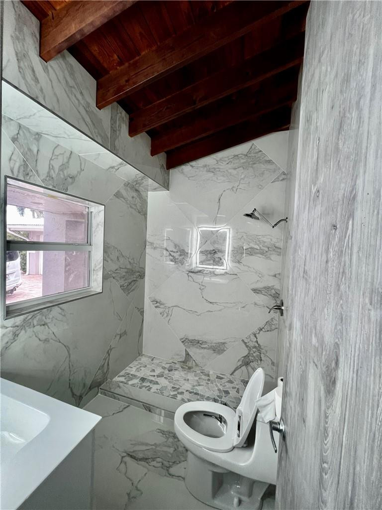 720 NE 28TH, Pompano Beach FL 33062