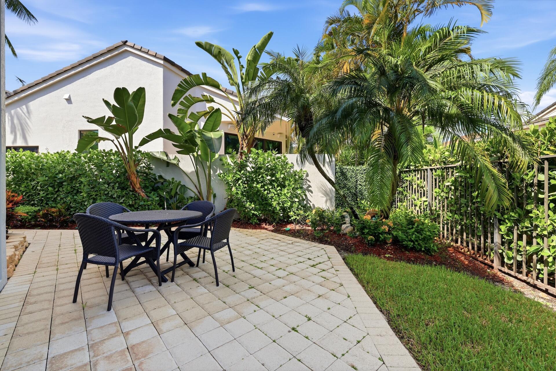 4252 NW 66TH, Boca Raton FL 33496