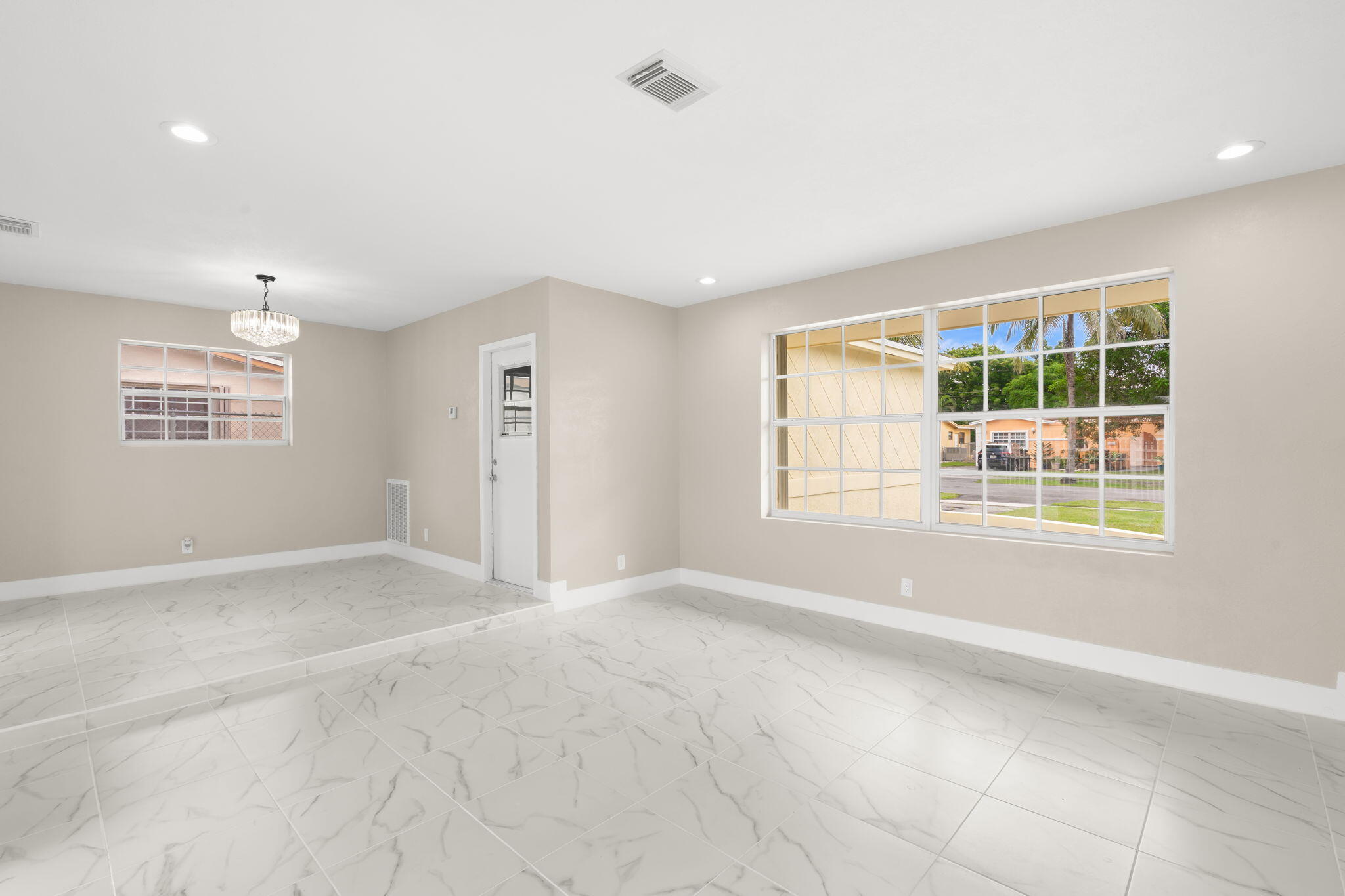 3921 NW 35th, Lauderdale Lakes FL 33309
