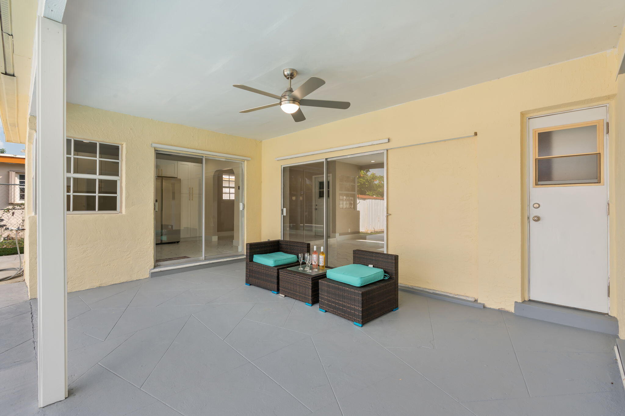 3921 NW 35th, Lauderdale Lakes FL 33309