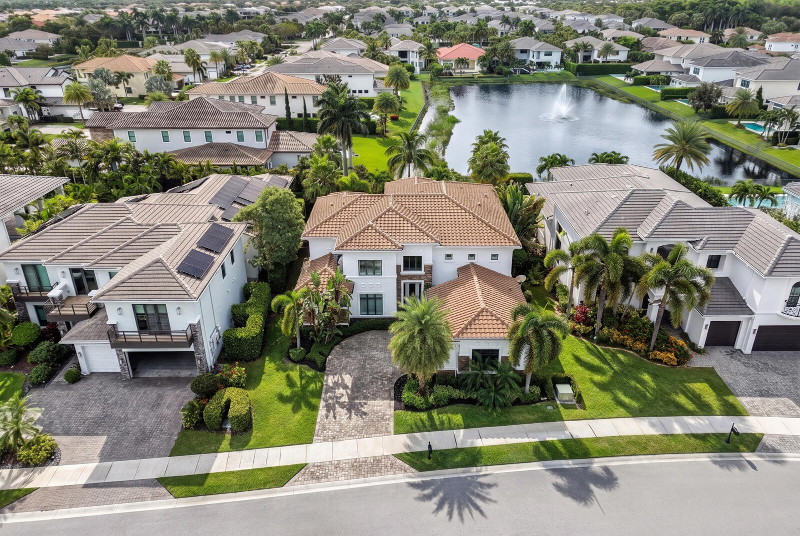 2565 NW 69th, Boca Raton FL 33496