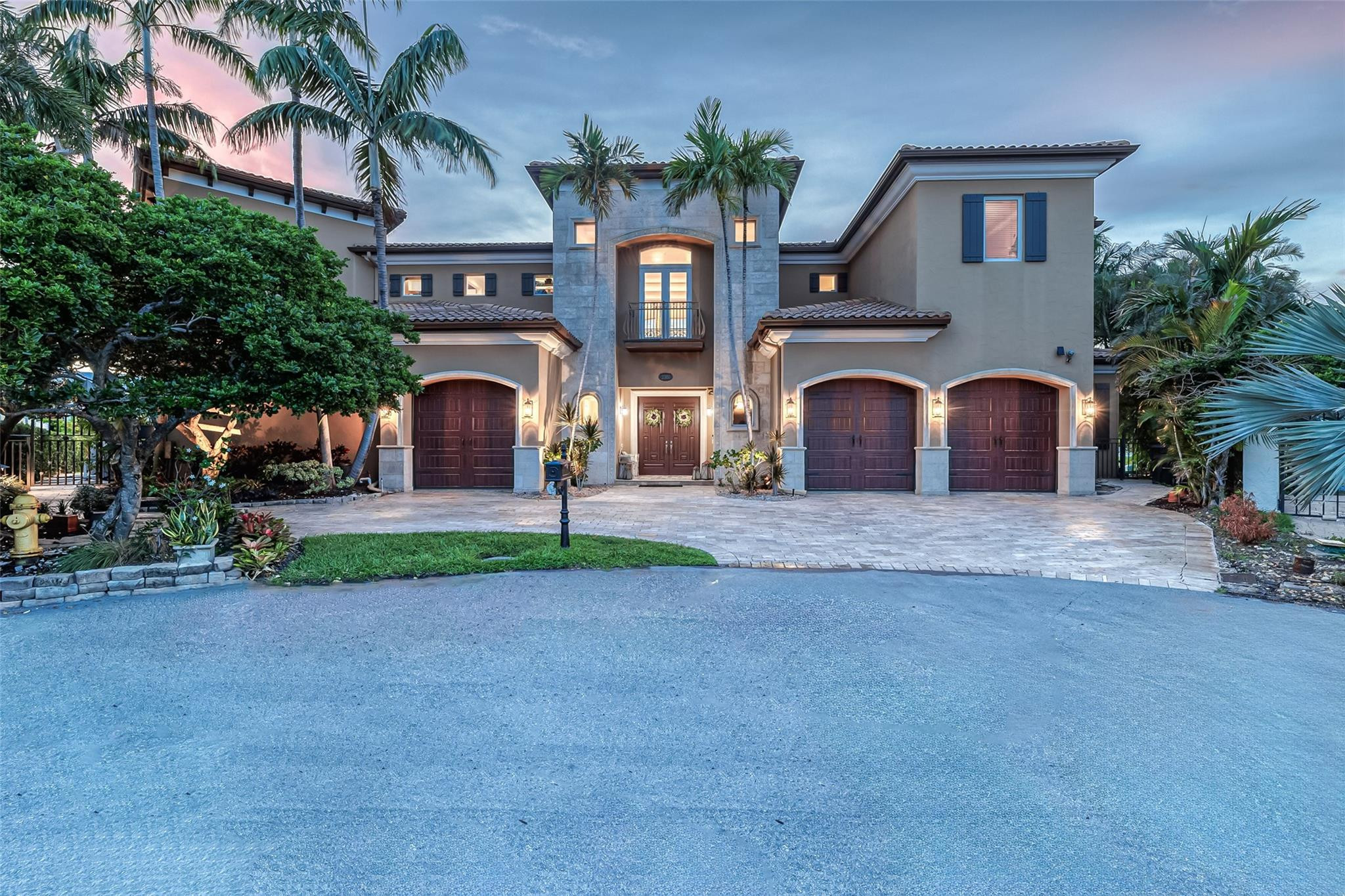 2311 NE 35TH, Lighthouse Point FL 33064