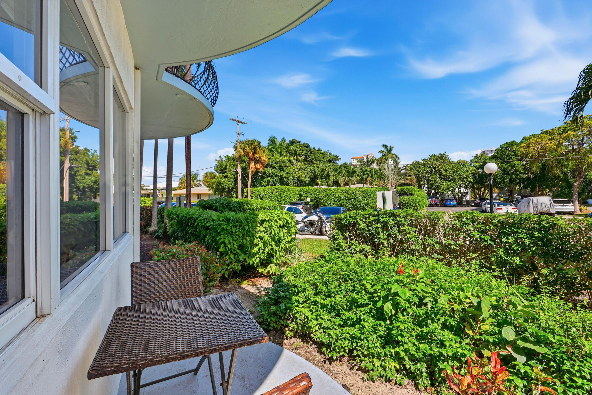 3250 NE 28TH #104, Fort Lauderdale FL 33308