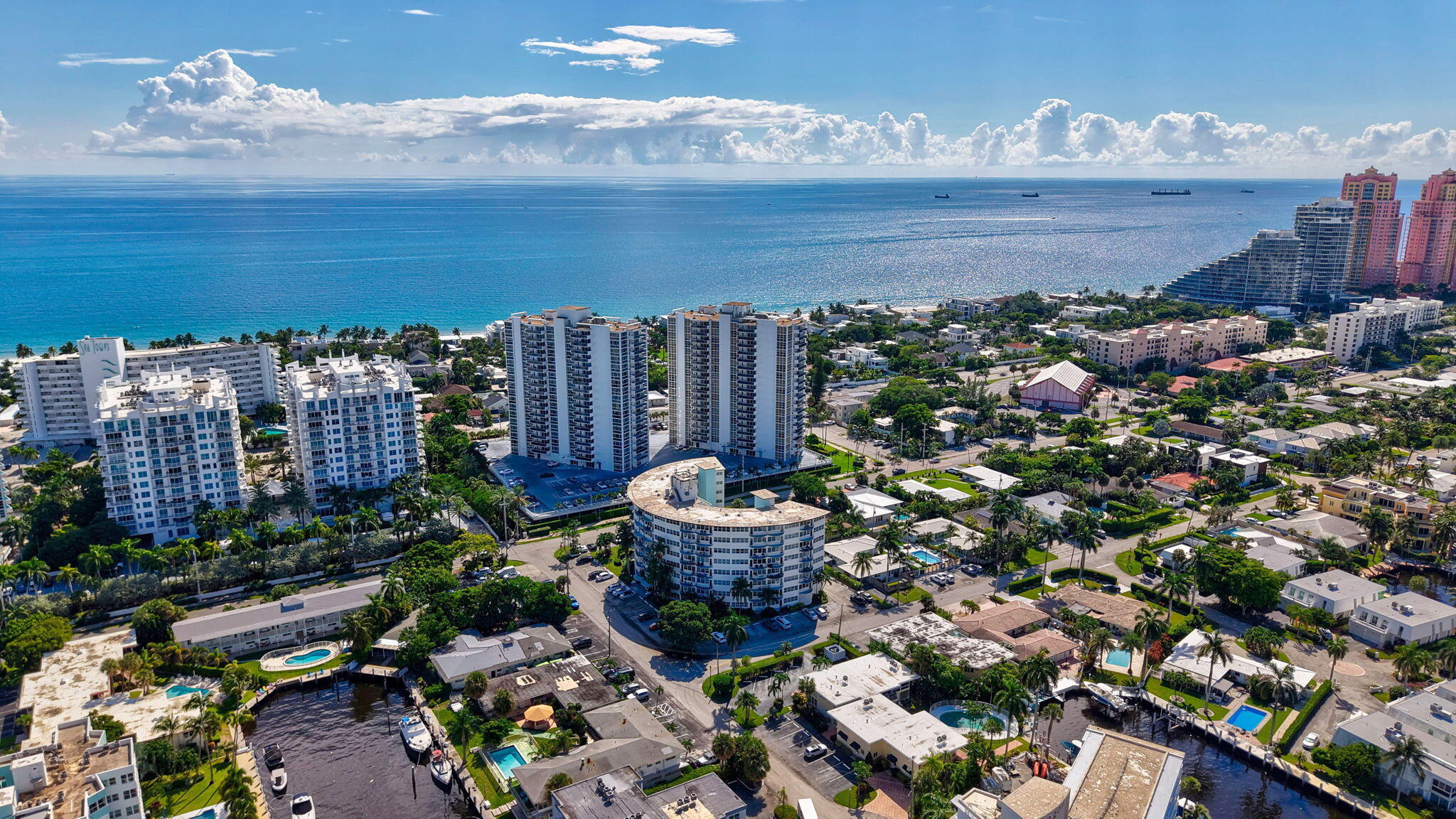 3250 NE 28TH #104, Fort Lauderdale FL 33308