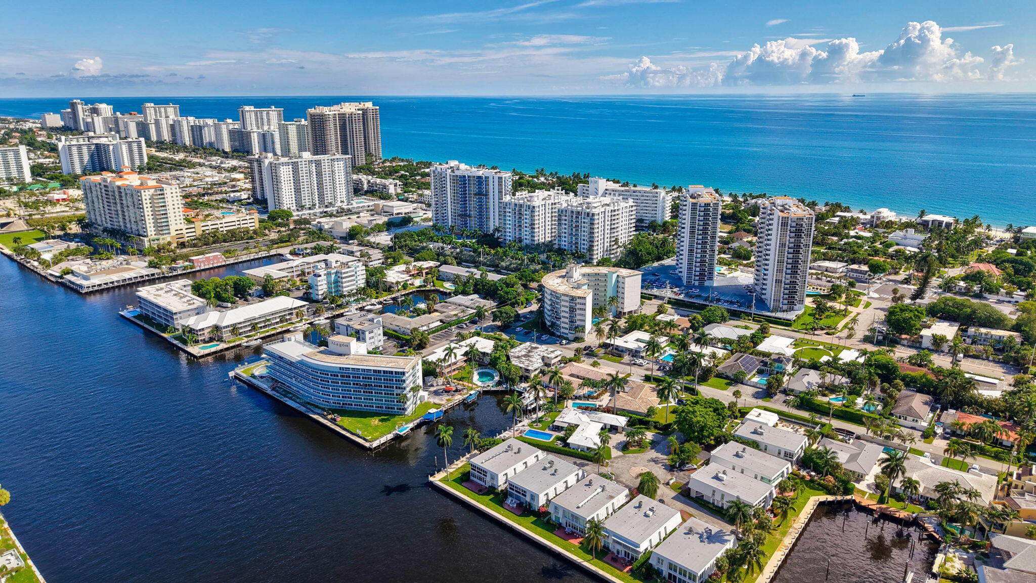 3250 NE 28TH #104, Fort Lauderdale FL 33308