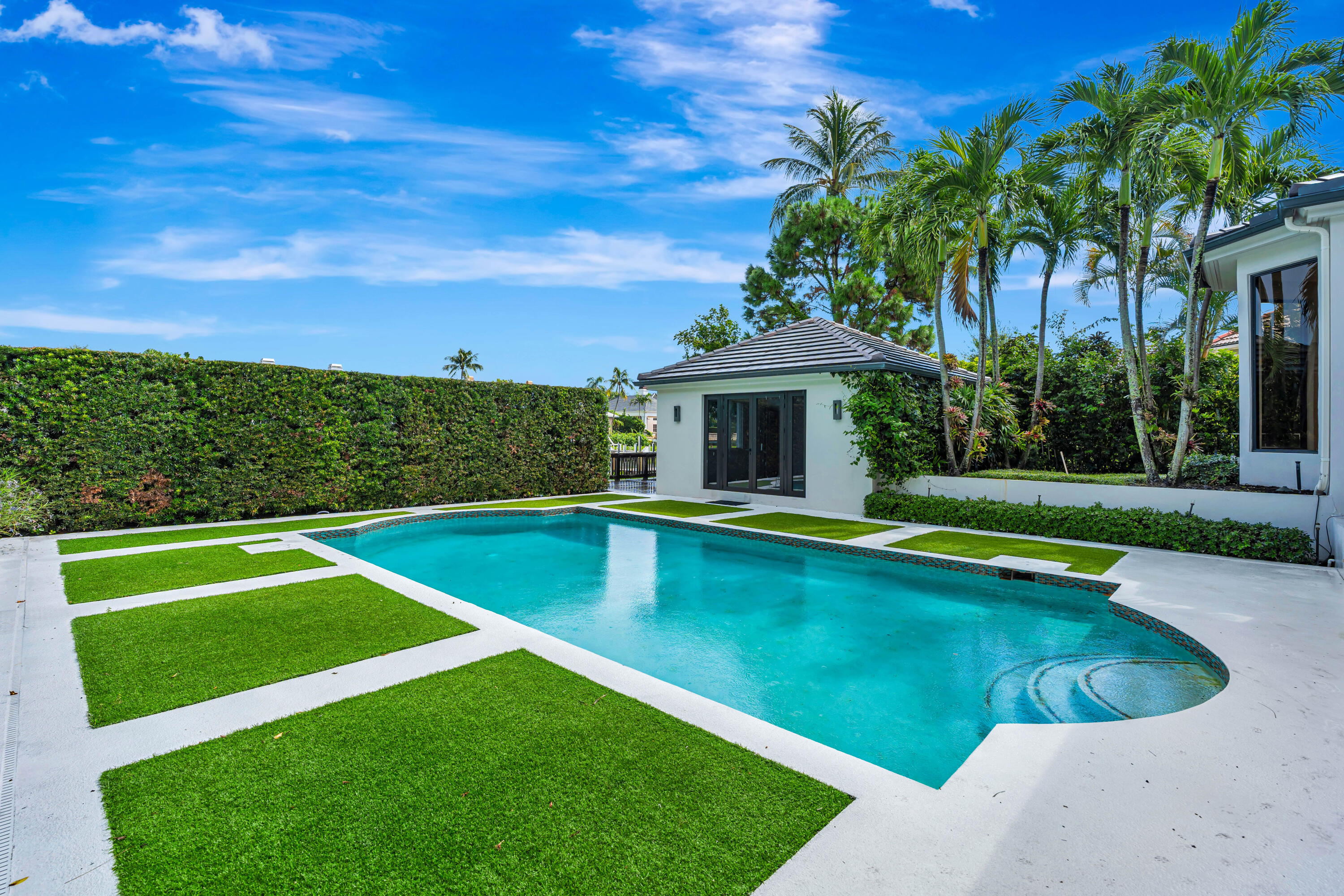 414 Mariner, Jupiter FL 33477