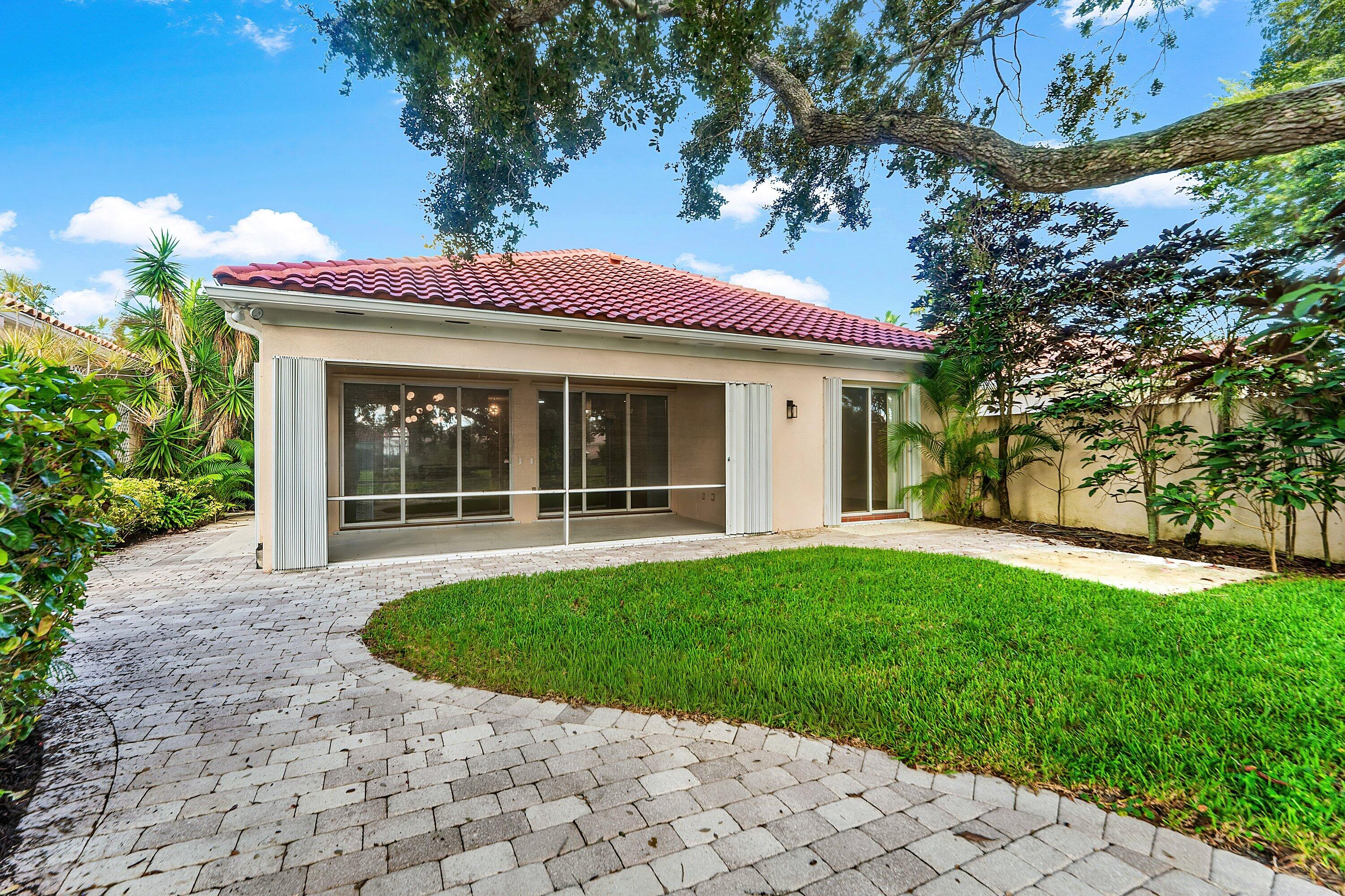 2580 Kittbuck, West Palm Beach FL 33411