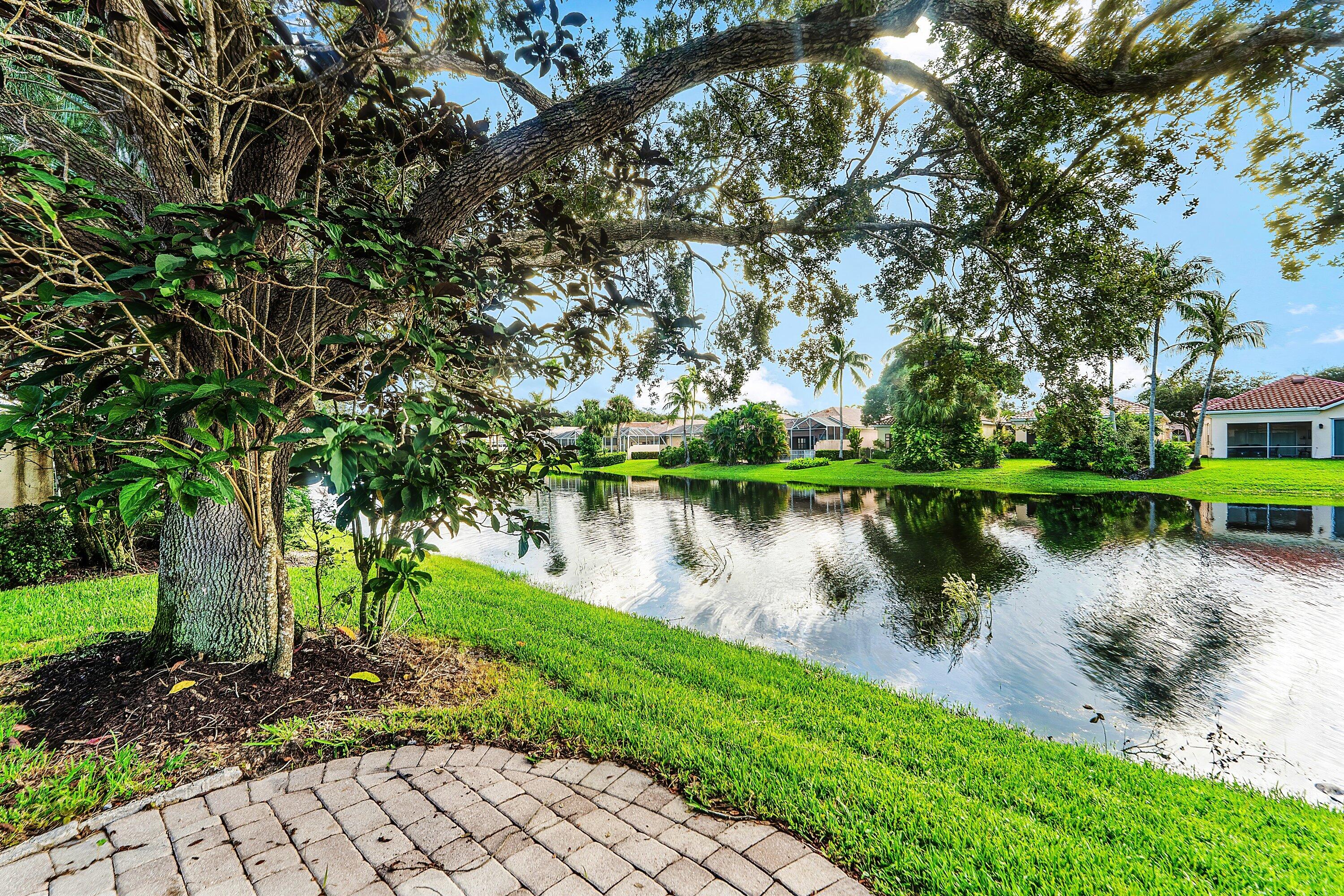 2580 Kittbuck, West Palm Beach FL 33411