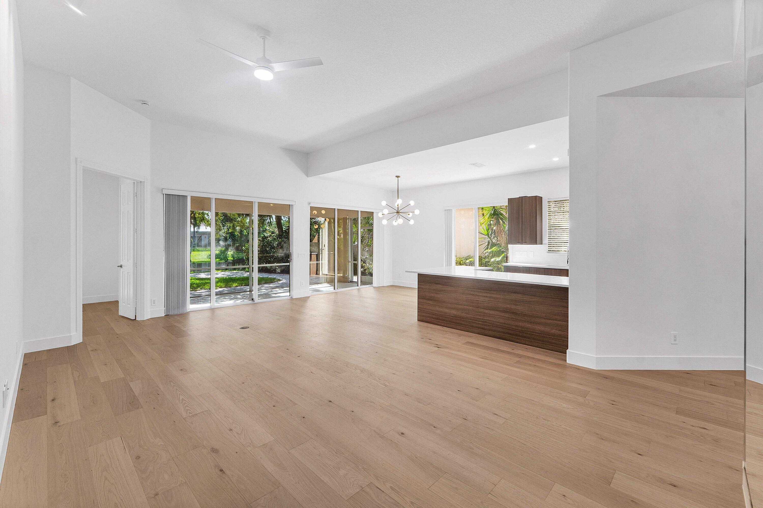 2580 Kittbuck, West Palm Beach FL 33411