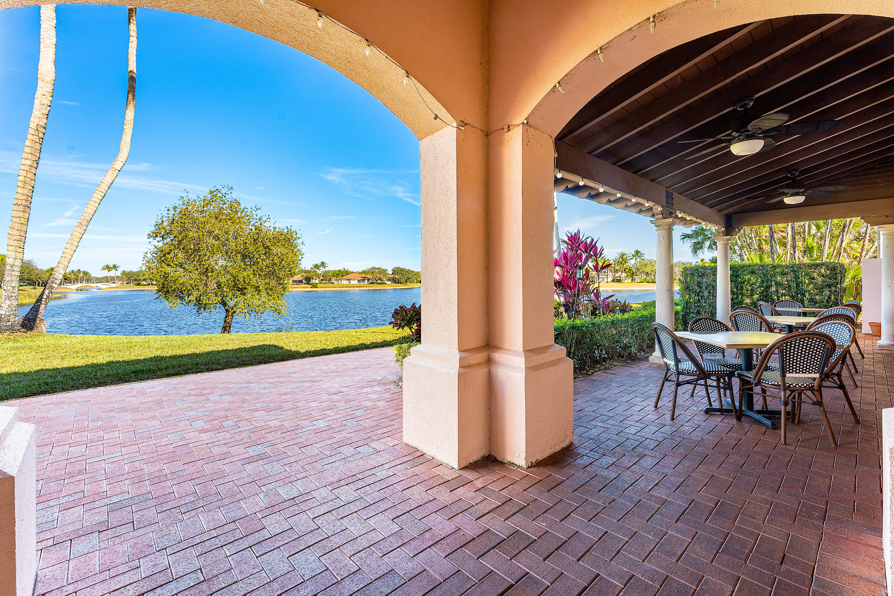 2580 Kittbuck, West Palm Beach FL 33411