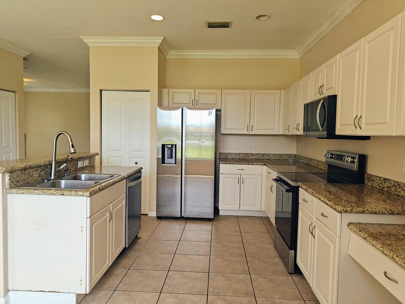 624 Garden Cress, Royal Palm Beach FL 33411