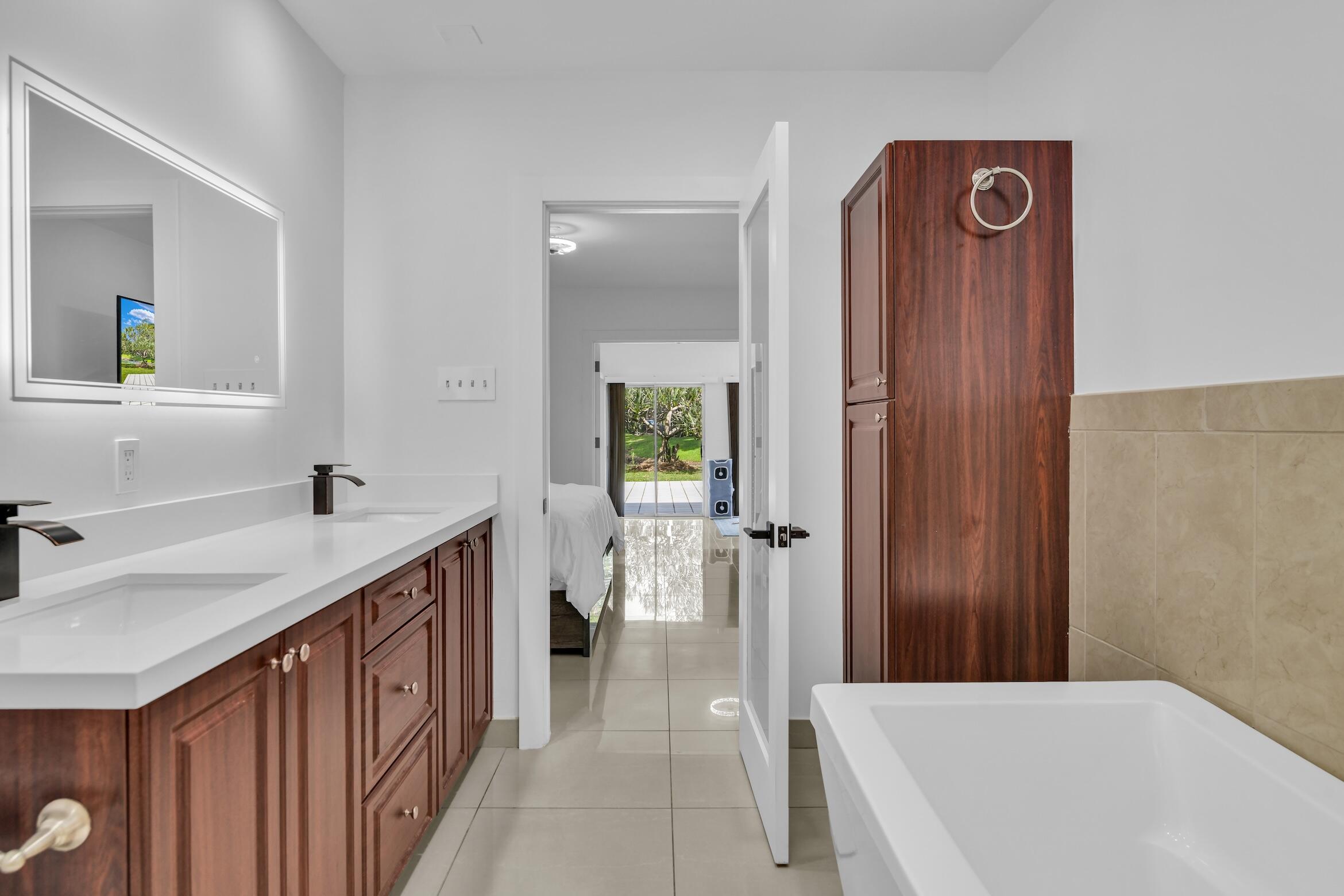 5707 WHITE HICKORY, Tamarac FL 33319