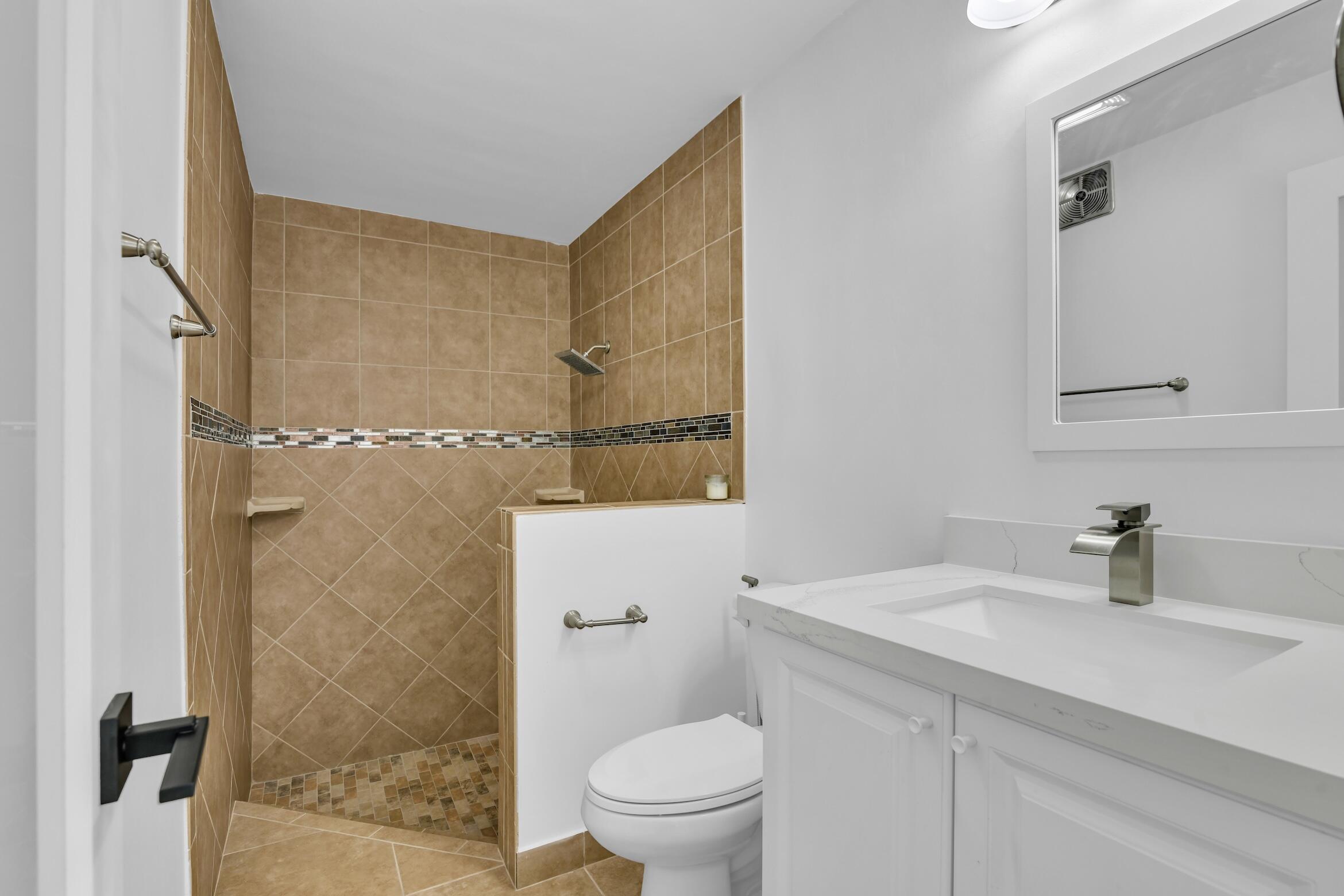5707 WHITE HICKORY, Tamarac FL 33319