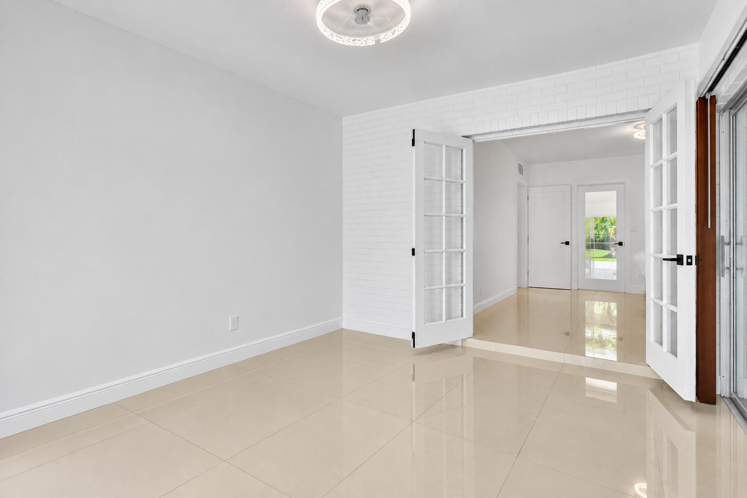 5707 WHITE HICKORY, Tamarac FL 33319