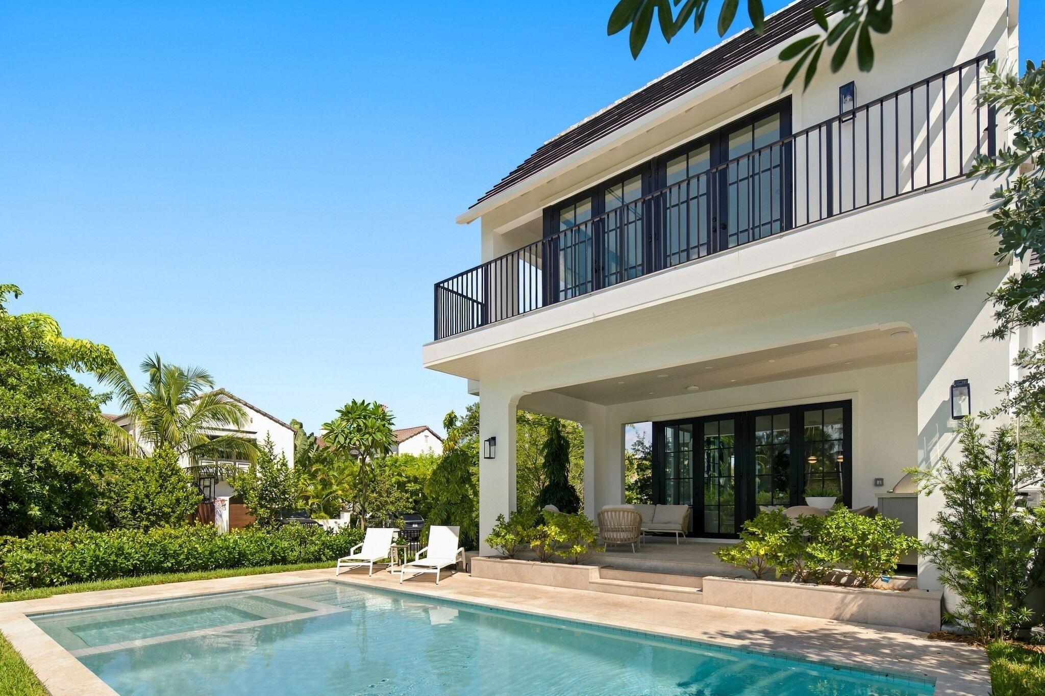5262 LA GORCE, Miami Beach FL 33140