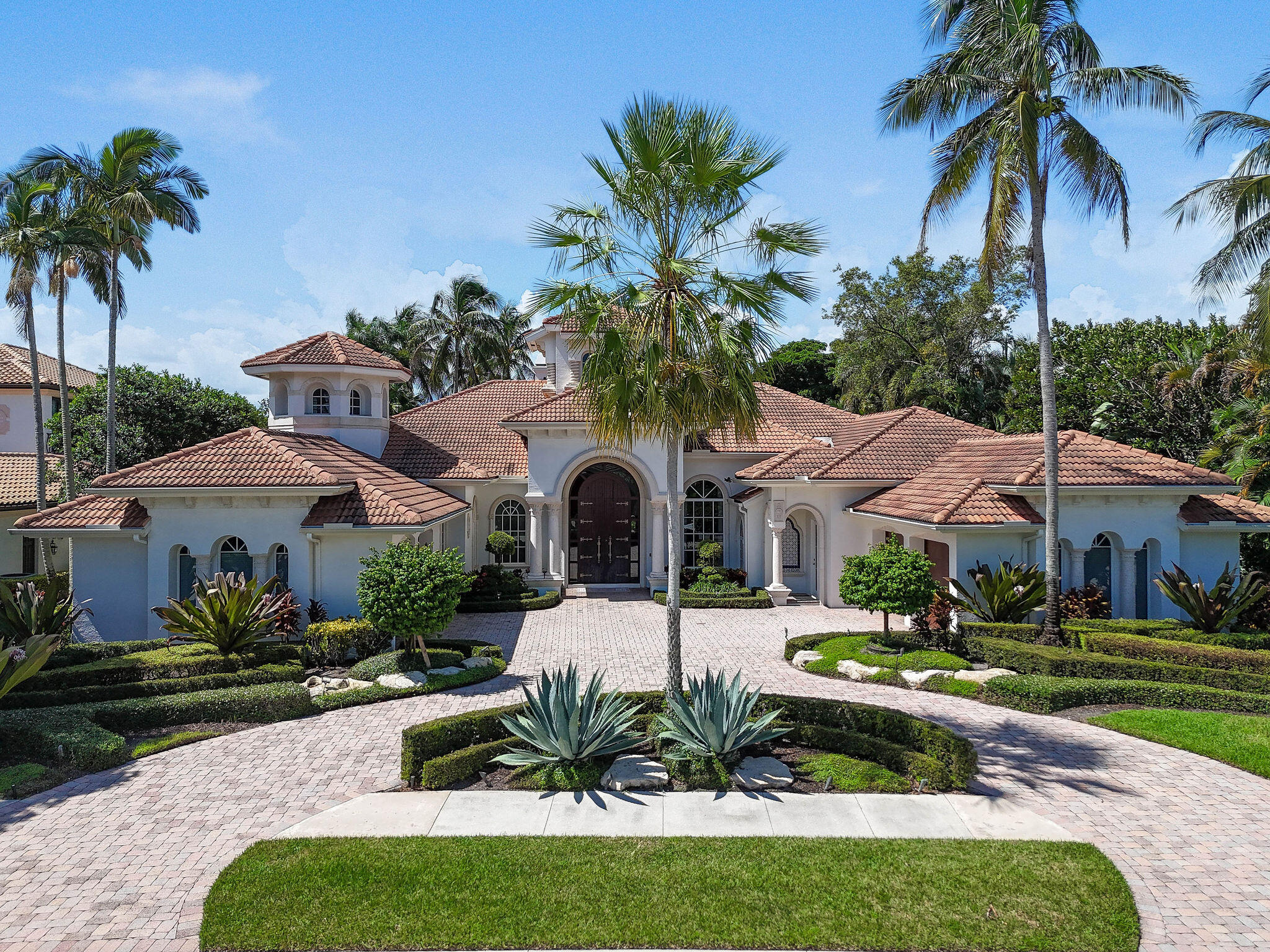 209 Grand Pointe, Palm Beach Gardens FL 33418