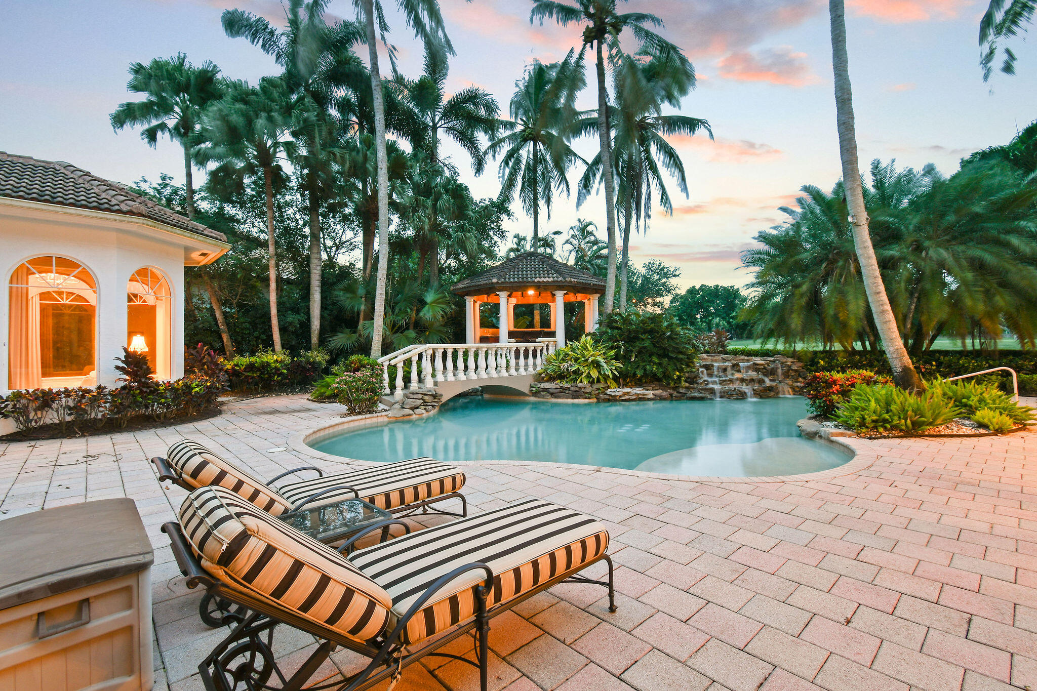 209 Grand Pointe, Palm Beach Gardens FL 33418
