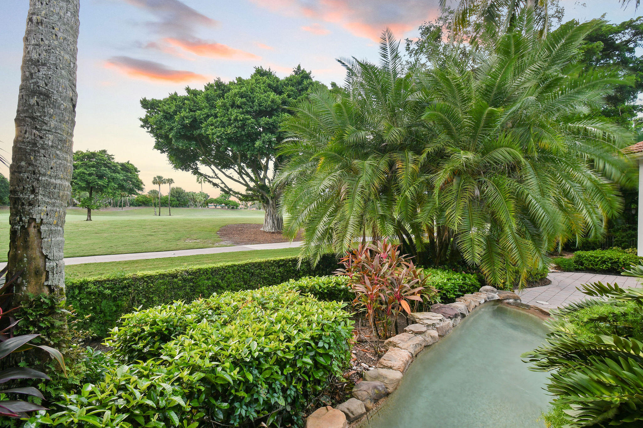 209 Grand Pointe, Palm Beach Gardens FL 33418