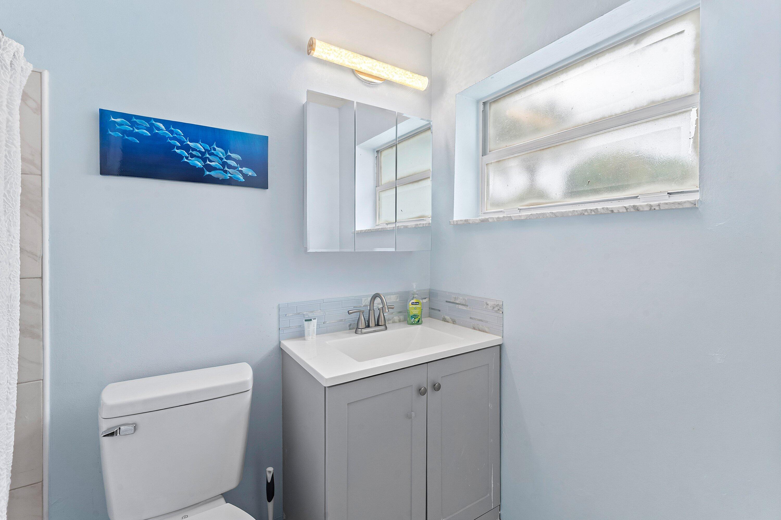 742 Laurel, West Palm Beach FL 33403