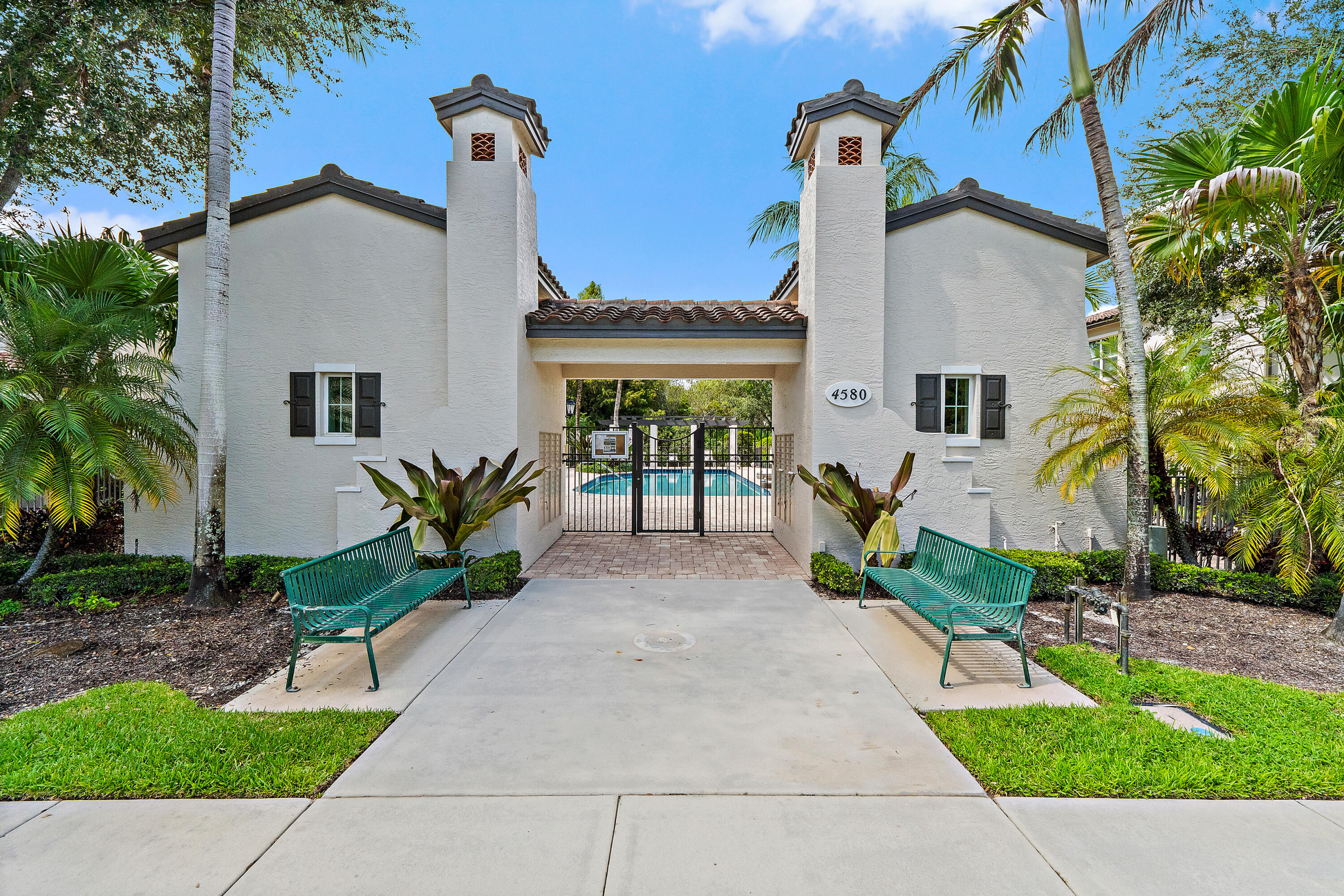 4677 Mediterranean, Palm Beach Gardens FL 33418