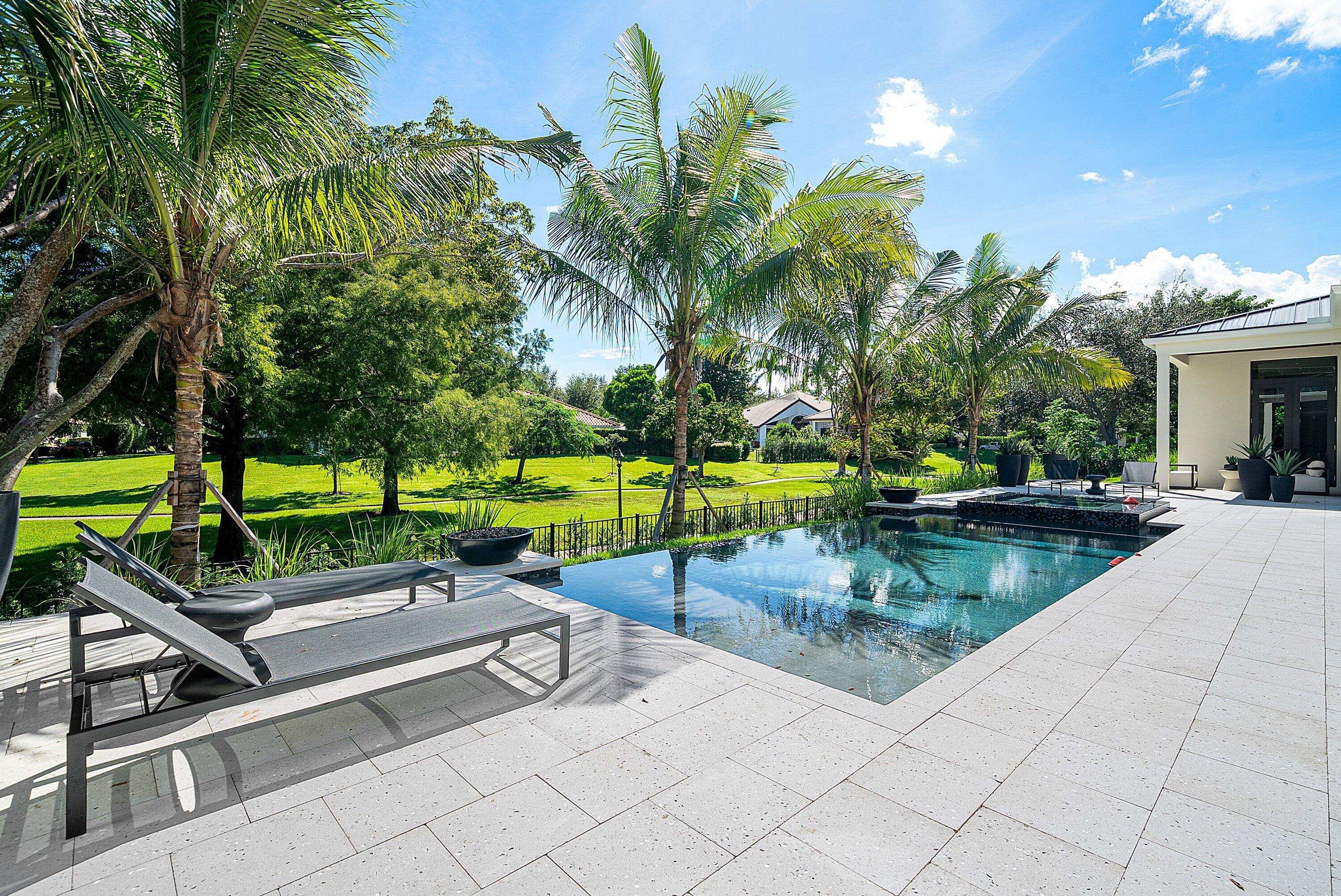 2480 NW 43RD, Boca Raton FL 33431