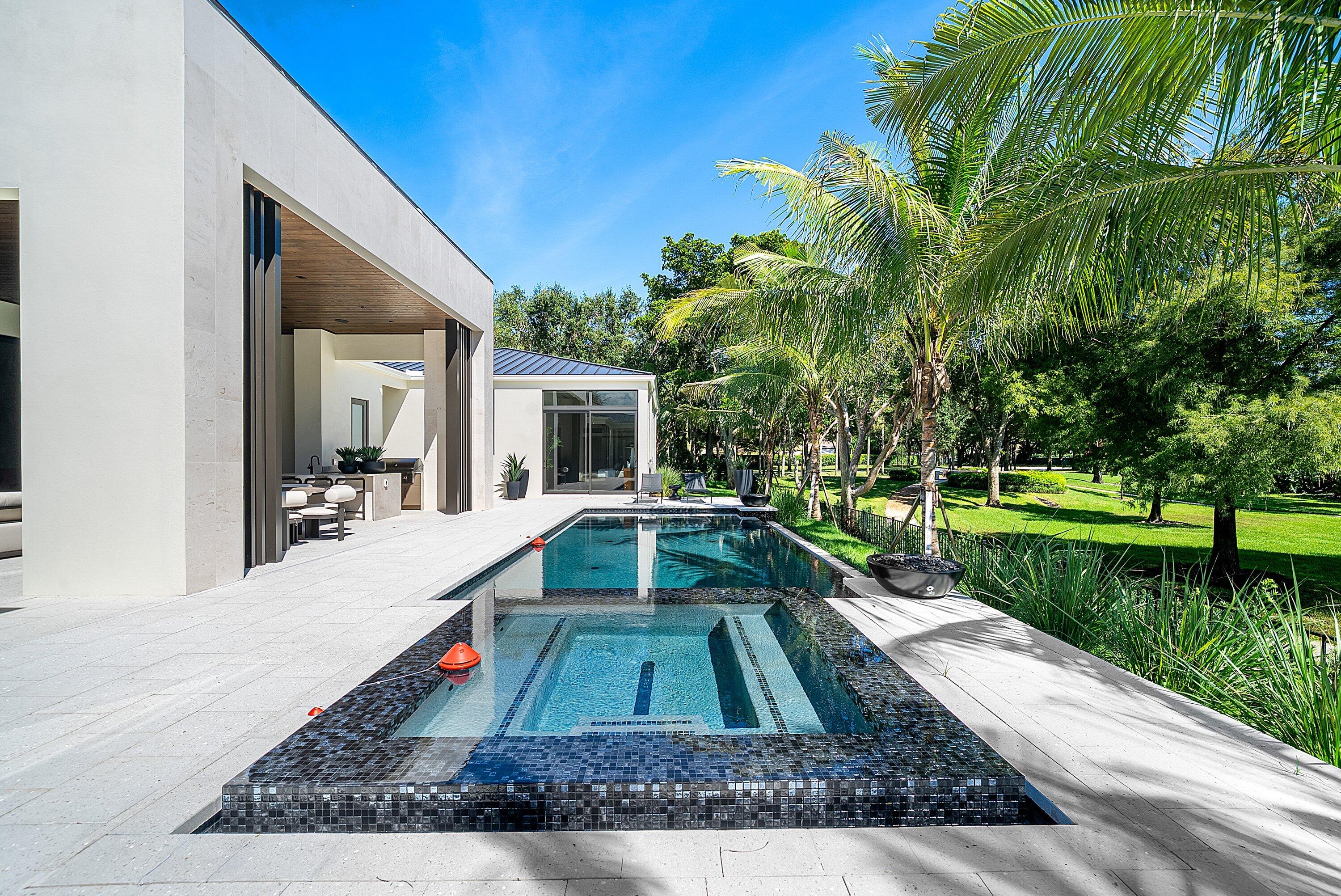 2480 NW 43RD, Boca Raton FL 33431