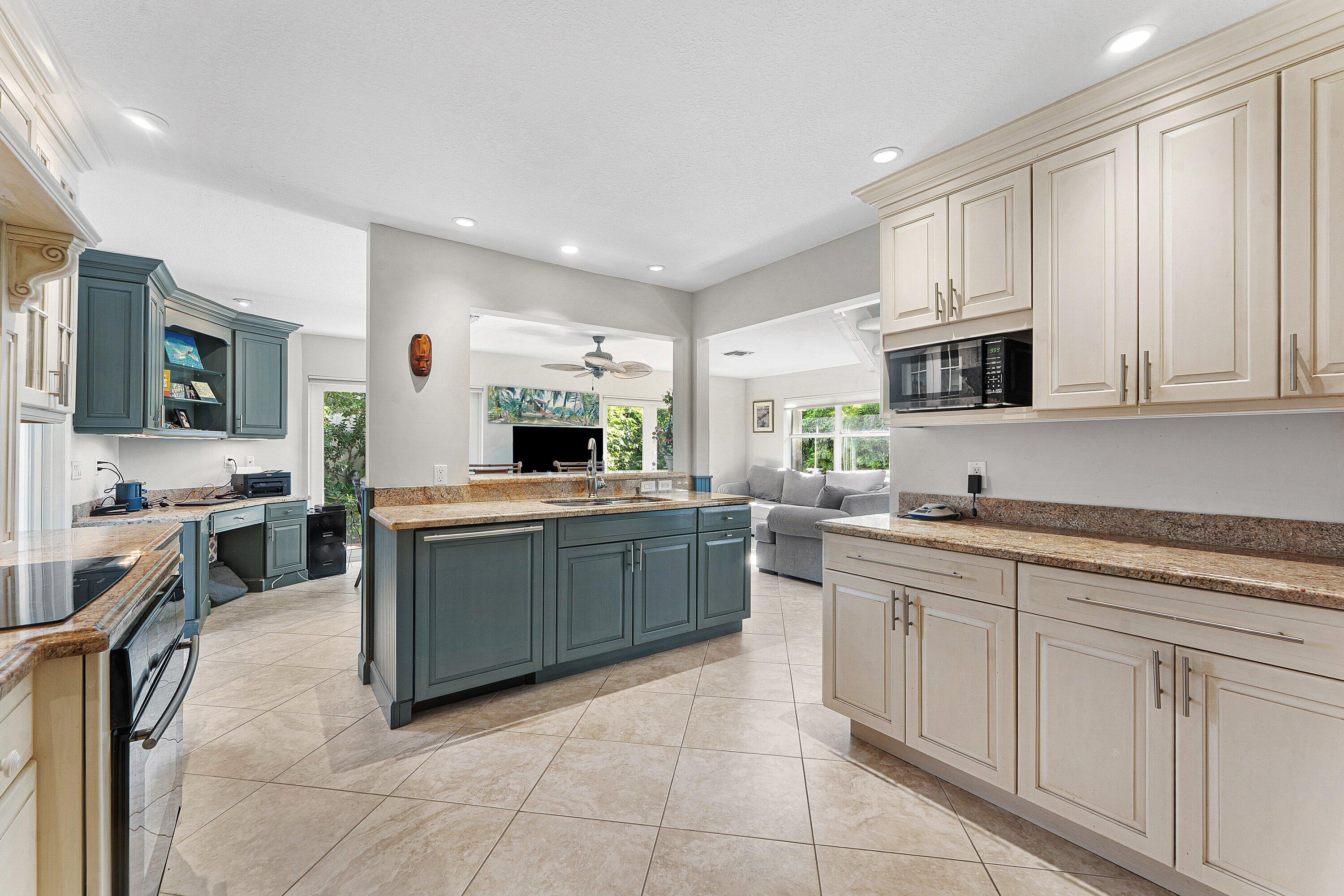 491 NEPTUNE, Juno Beach FL 33408