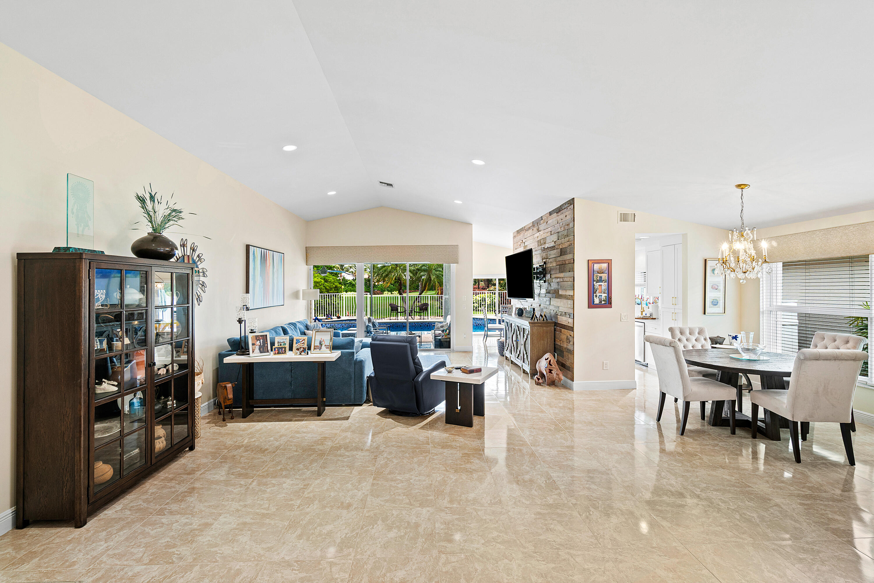 11270 Cloverleaf, Boca Raton FL 33428