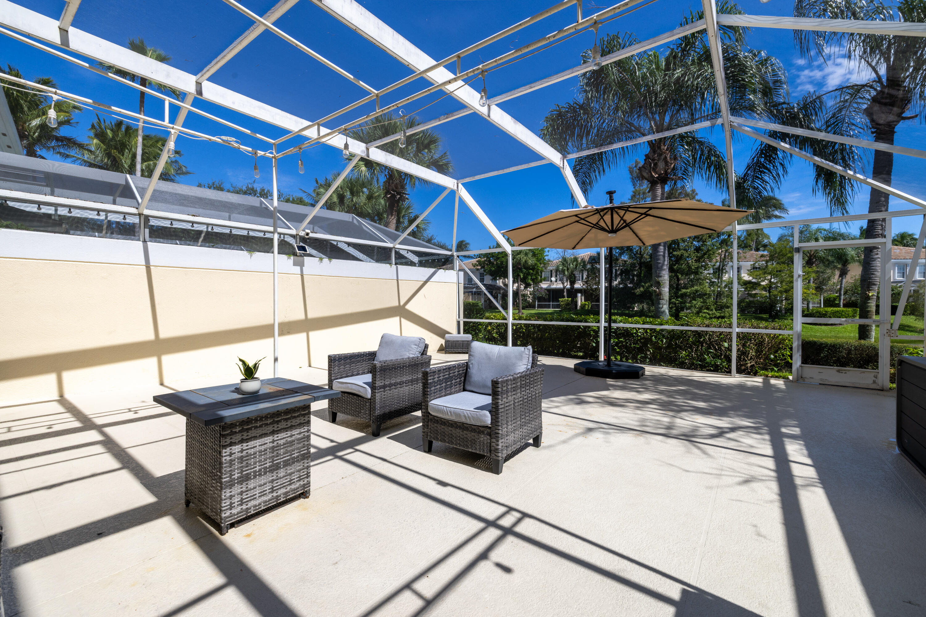 154 SANTA BARBARA, Palm Beach Gardens FL 33410