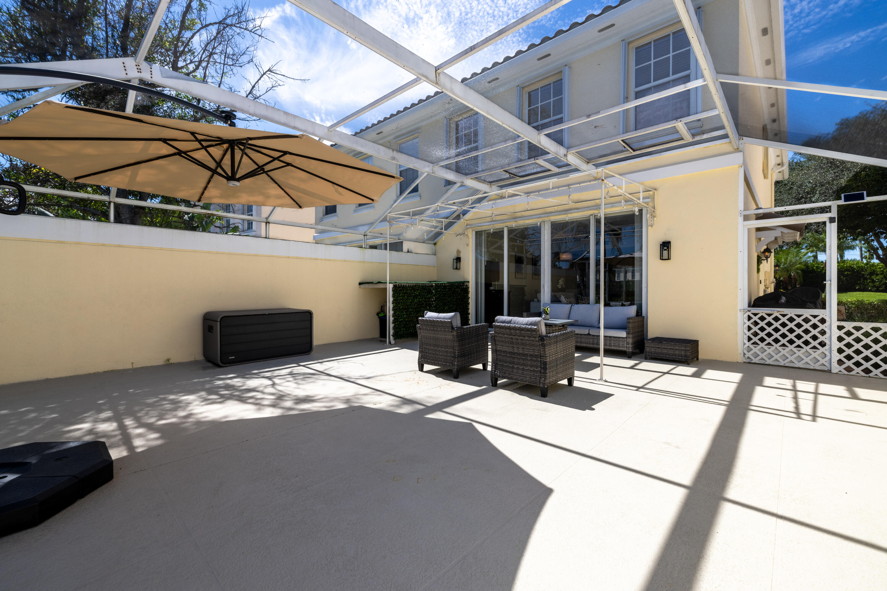 154 SANTA BARBARA, Palm Beach Gardens FL 33410