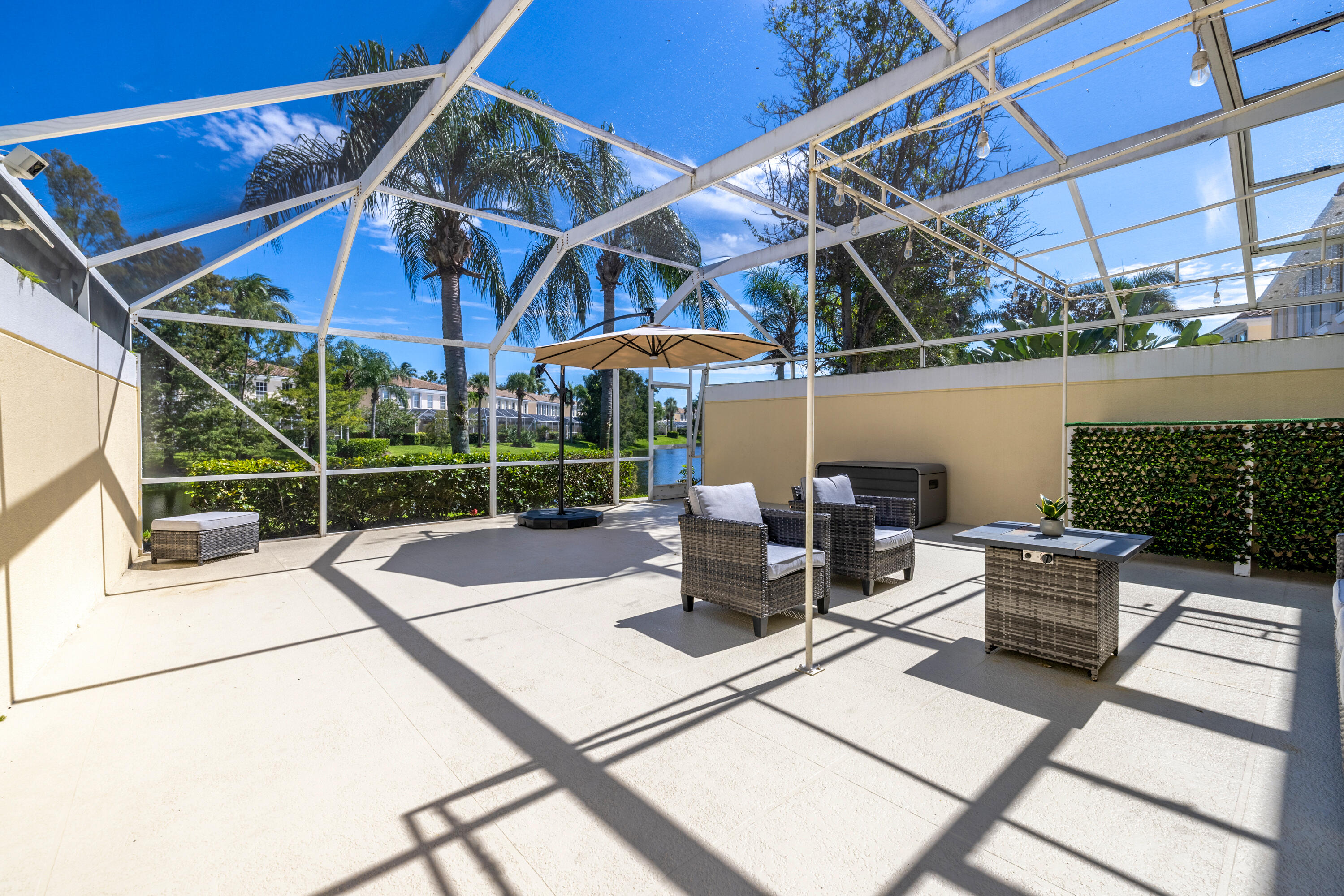 154 SANTA BARBARA, Palm Beach Gardens FL 33410